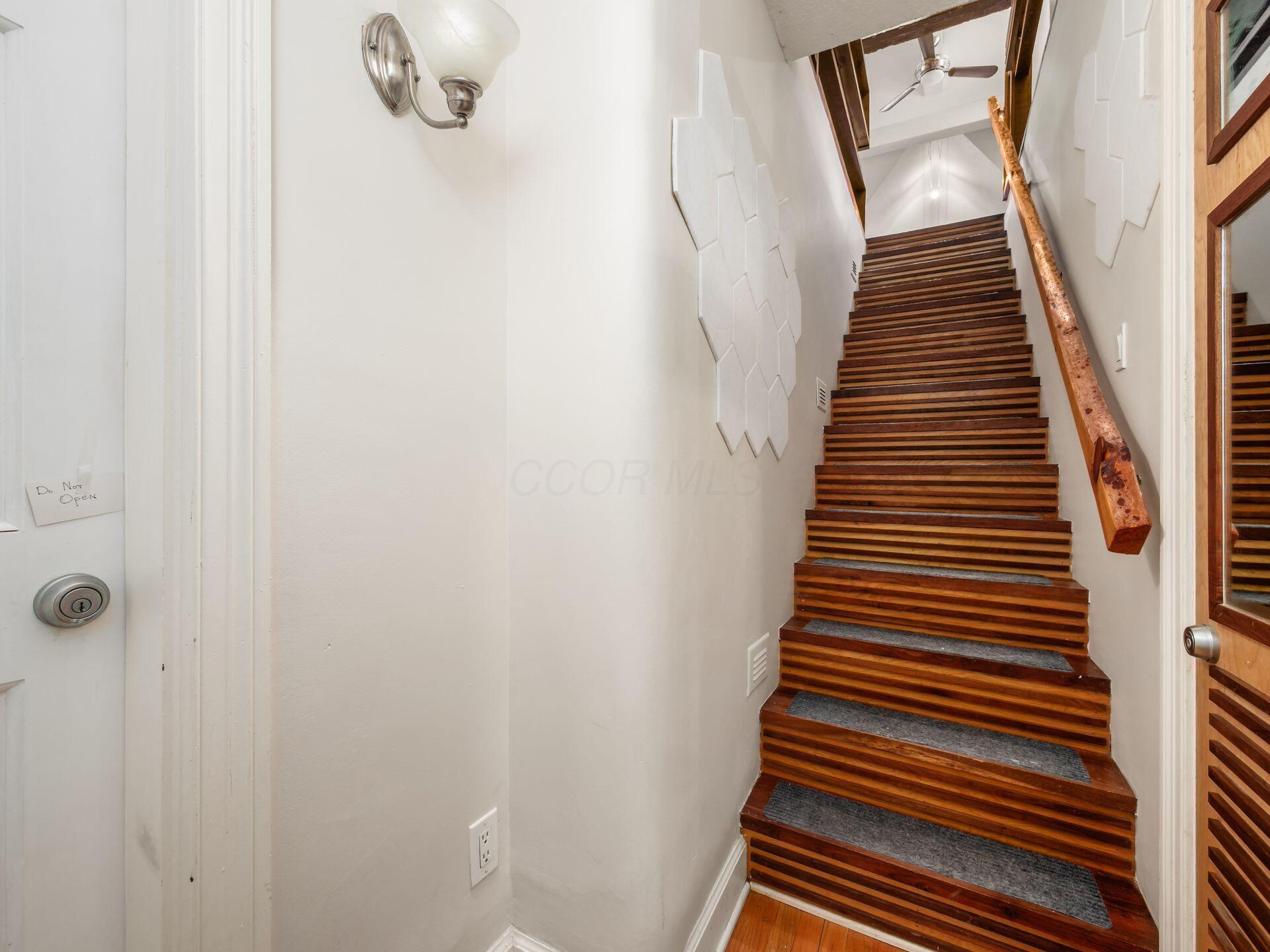 36 E Kossuth Street, 36b Property Photo 5