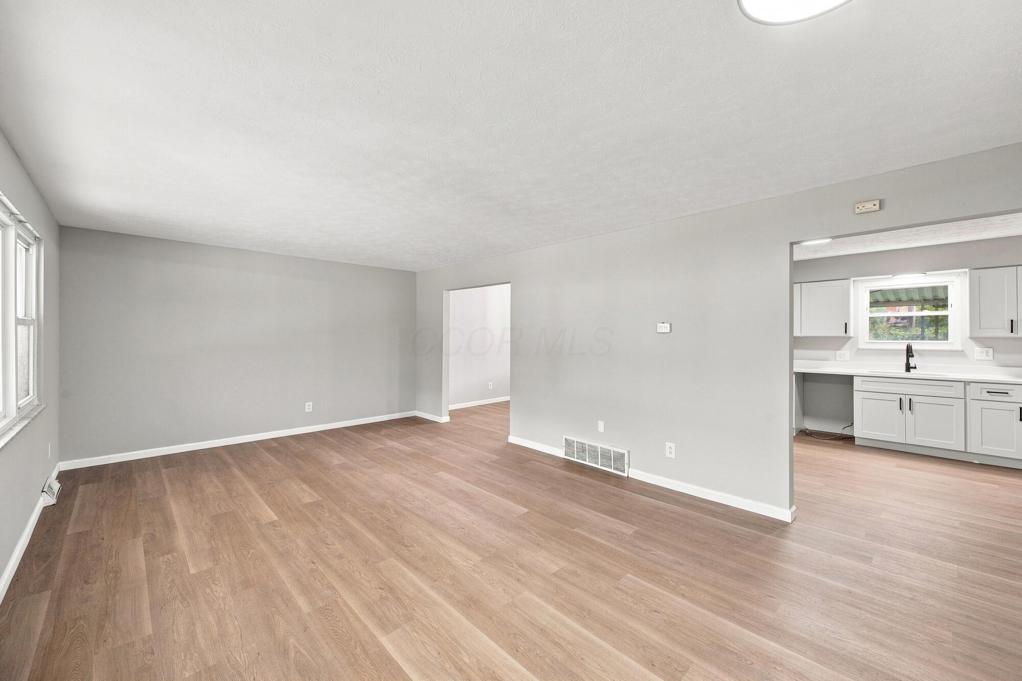 1609 Sugarmaple Court Property Photo 6