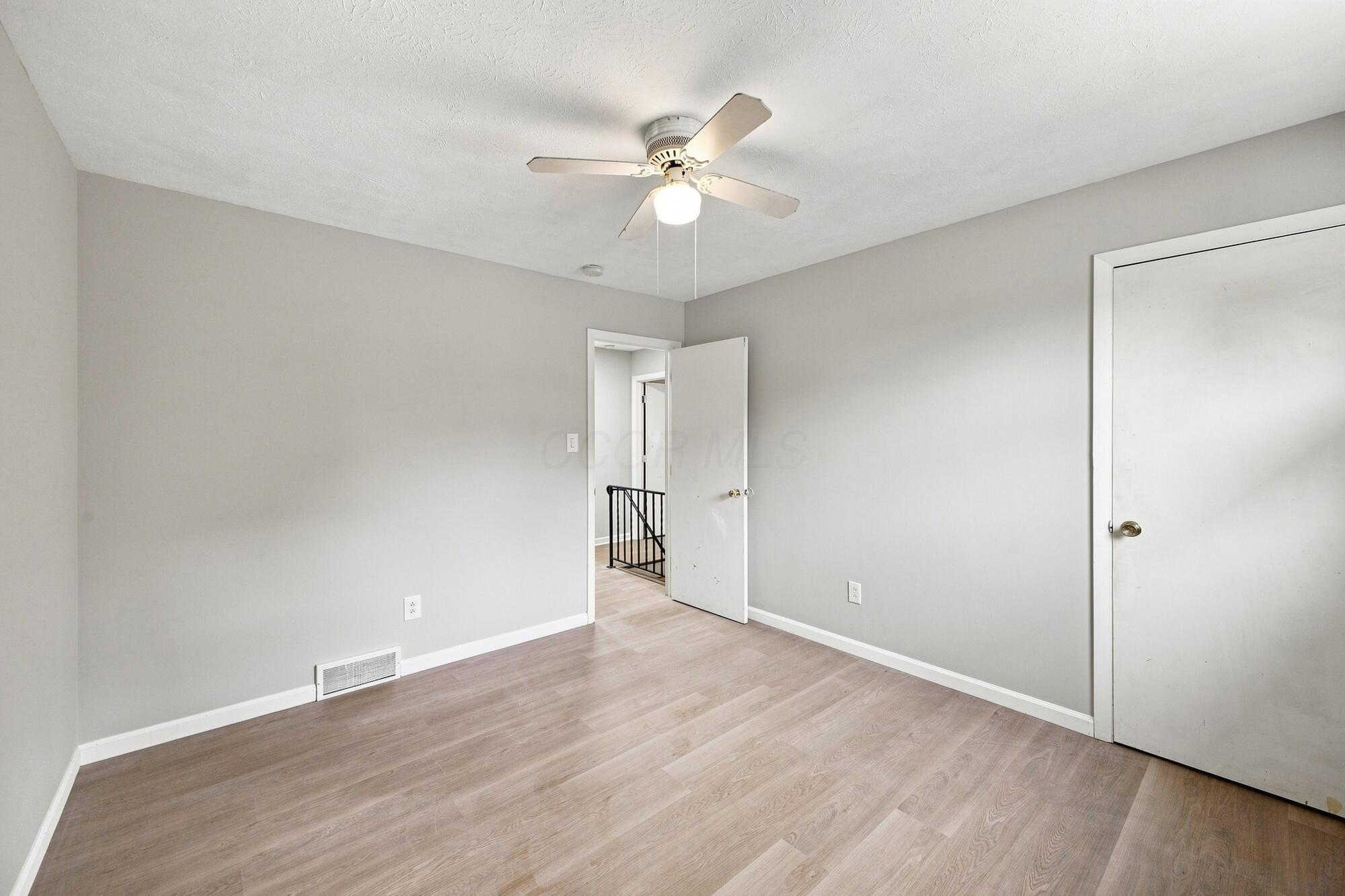 1609 Sugarmaple Court Property Photo 19