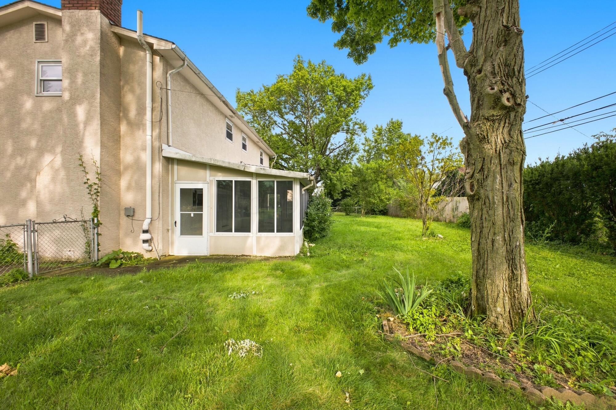 1609 Sugarmaple Court Property Photo 37