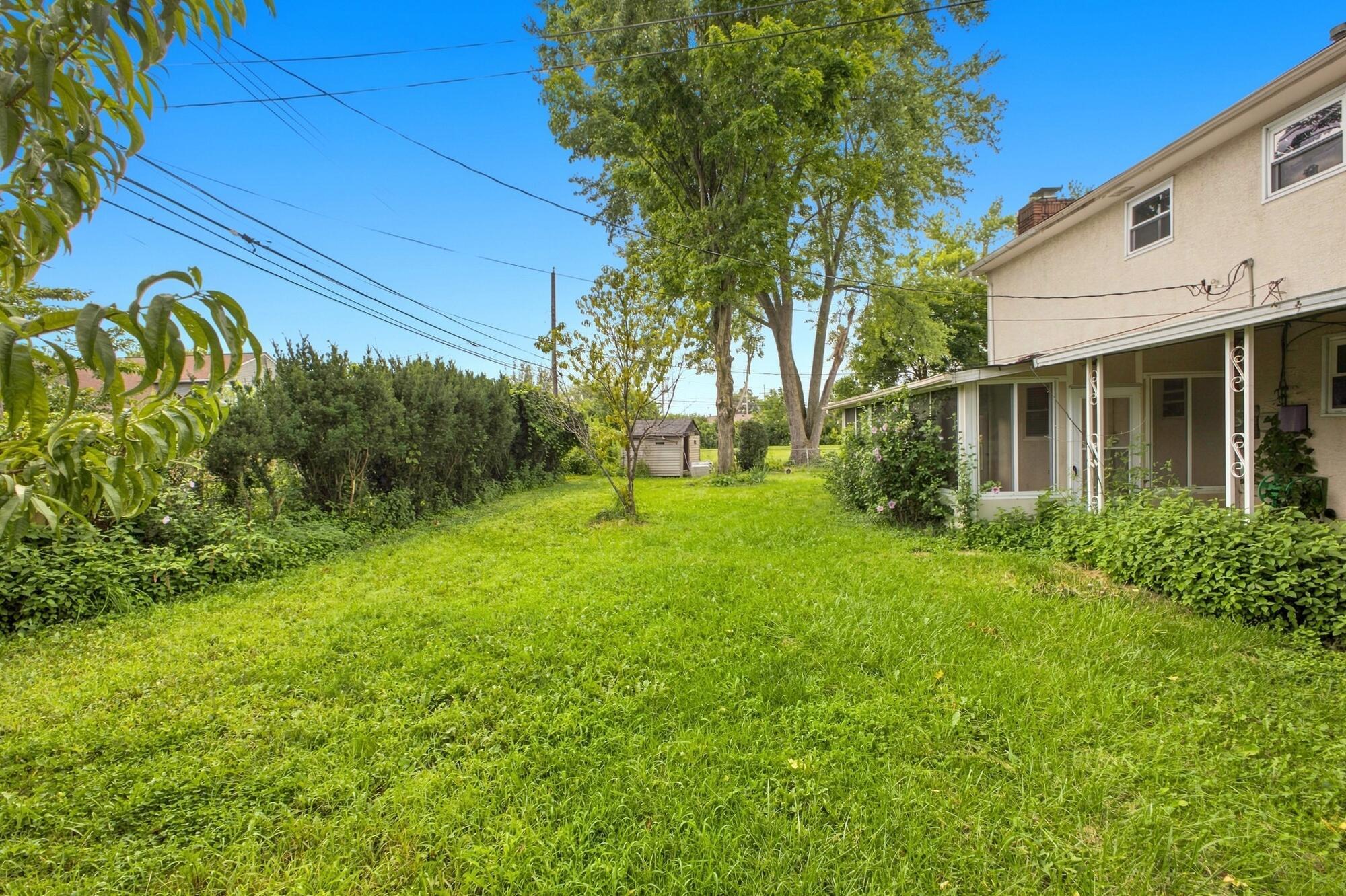 1609 Sugarmaple Court Property Photo 41