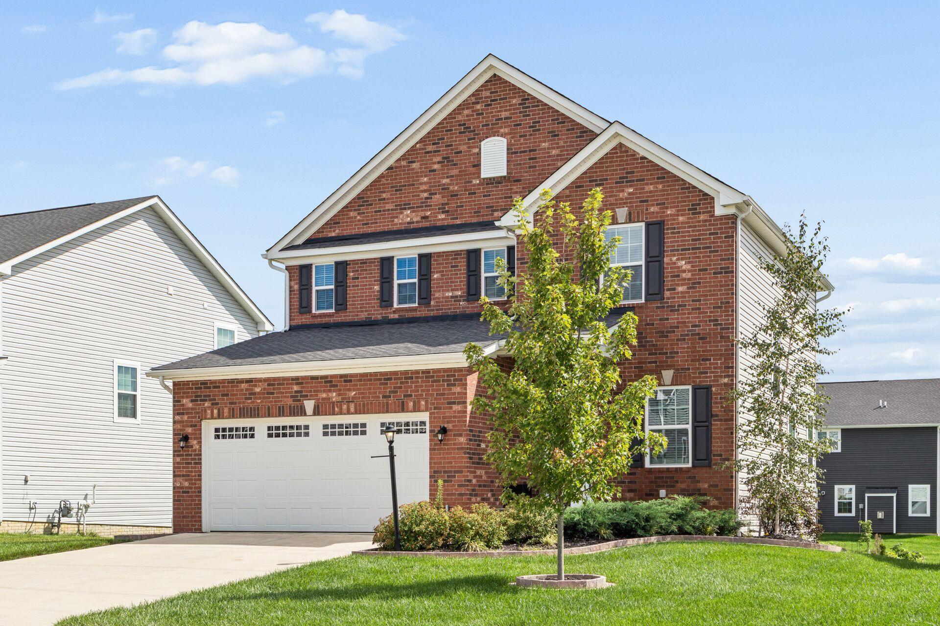 8425 Graystone Drive Property Photo 4