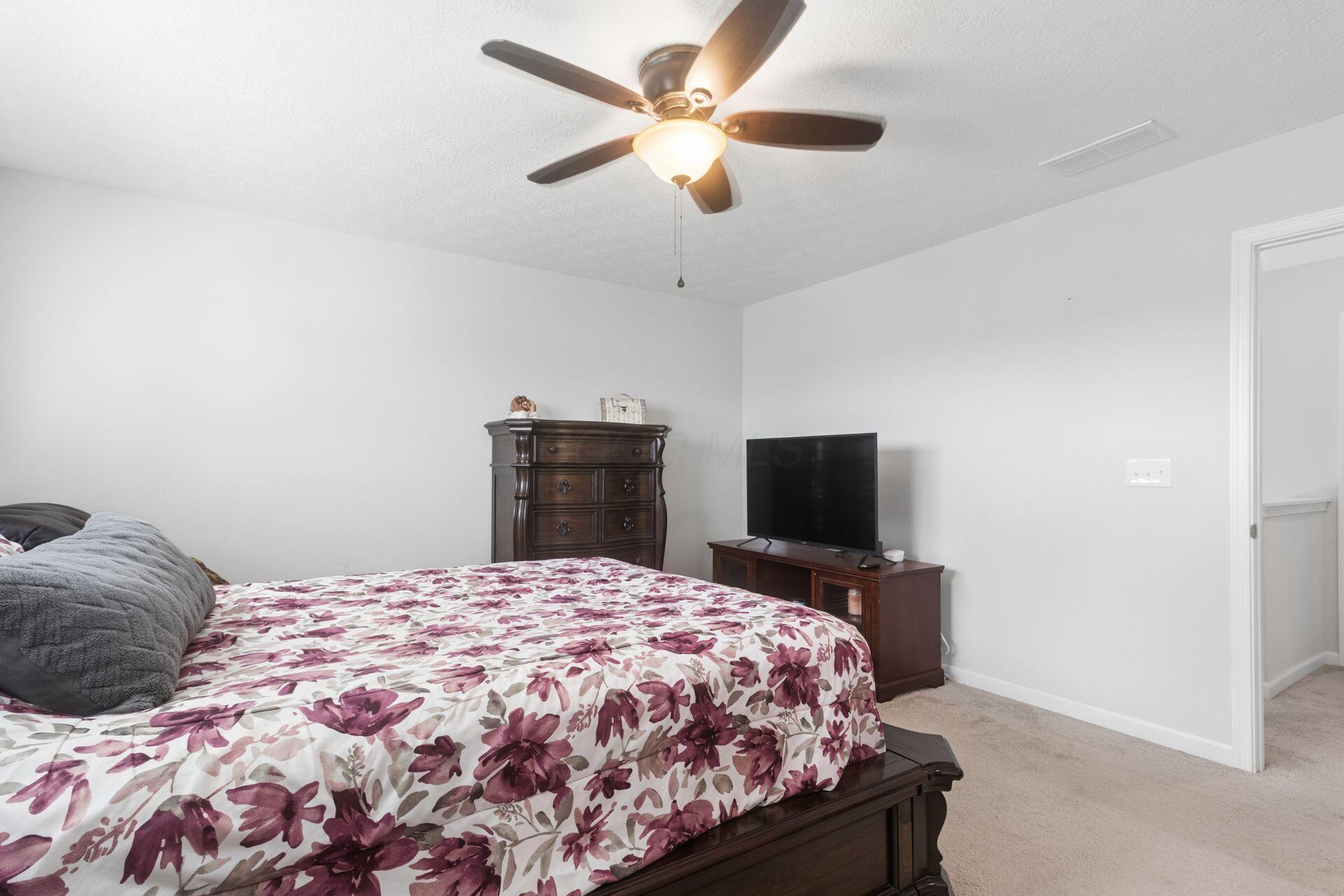 8425 Graystone Drive Property Photo 17