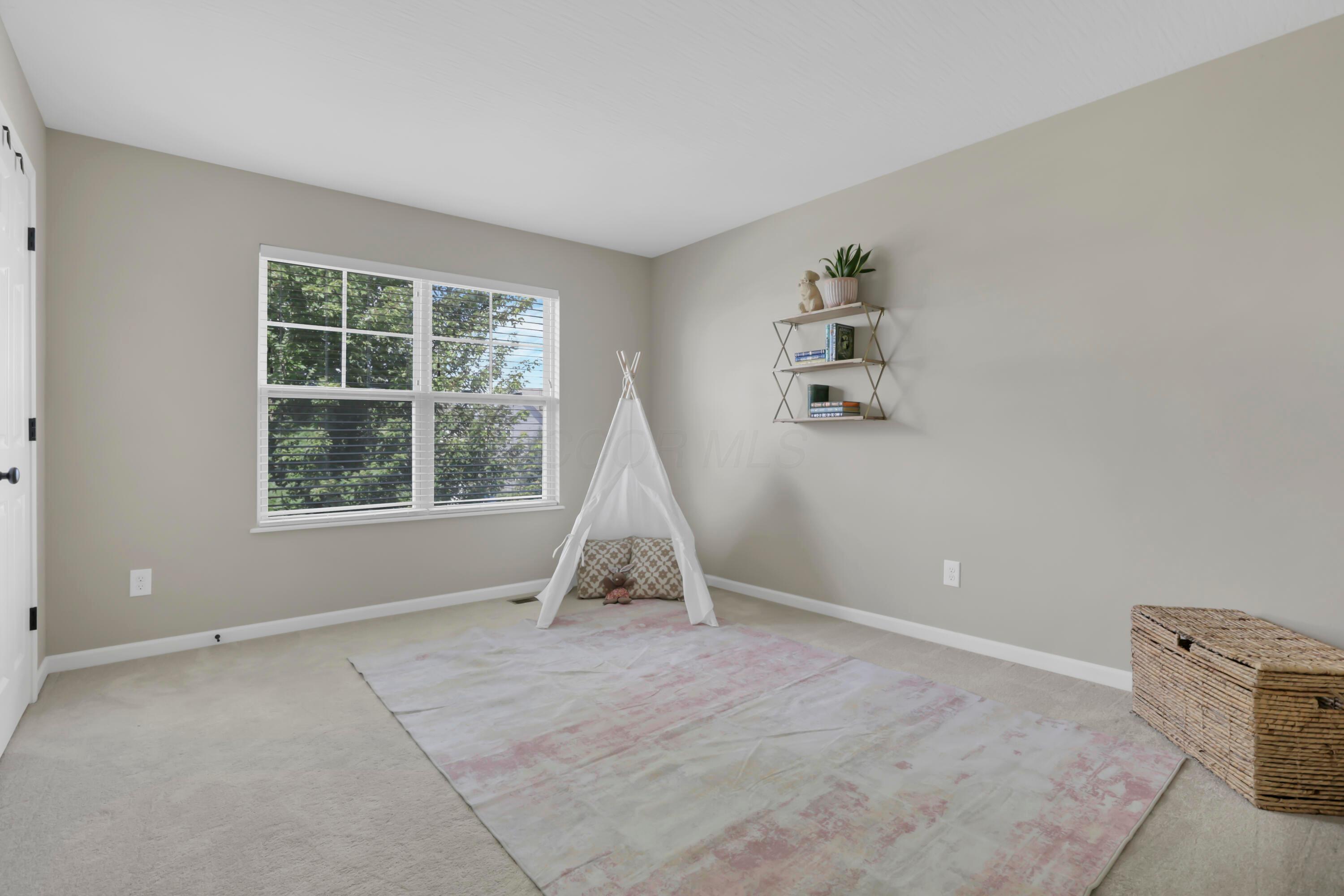 123 Ellington Boulevard Property Photo 25