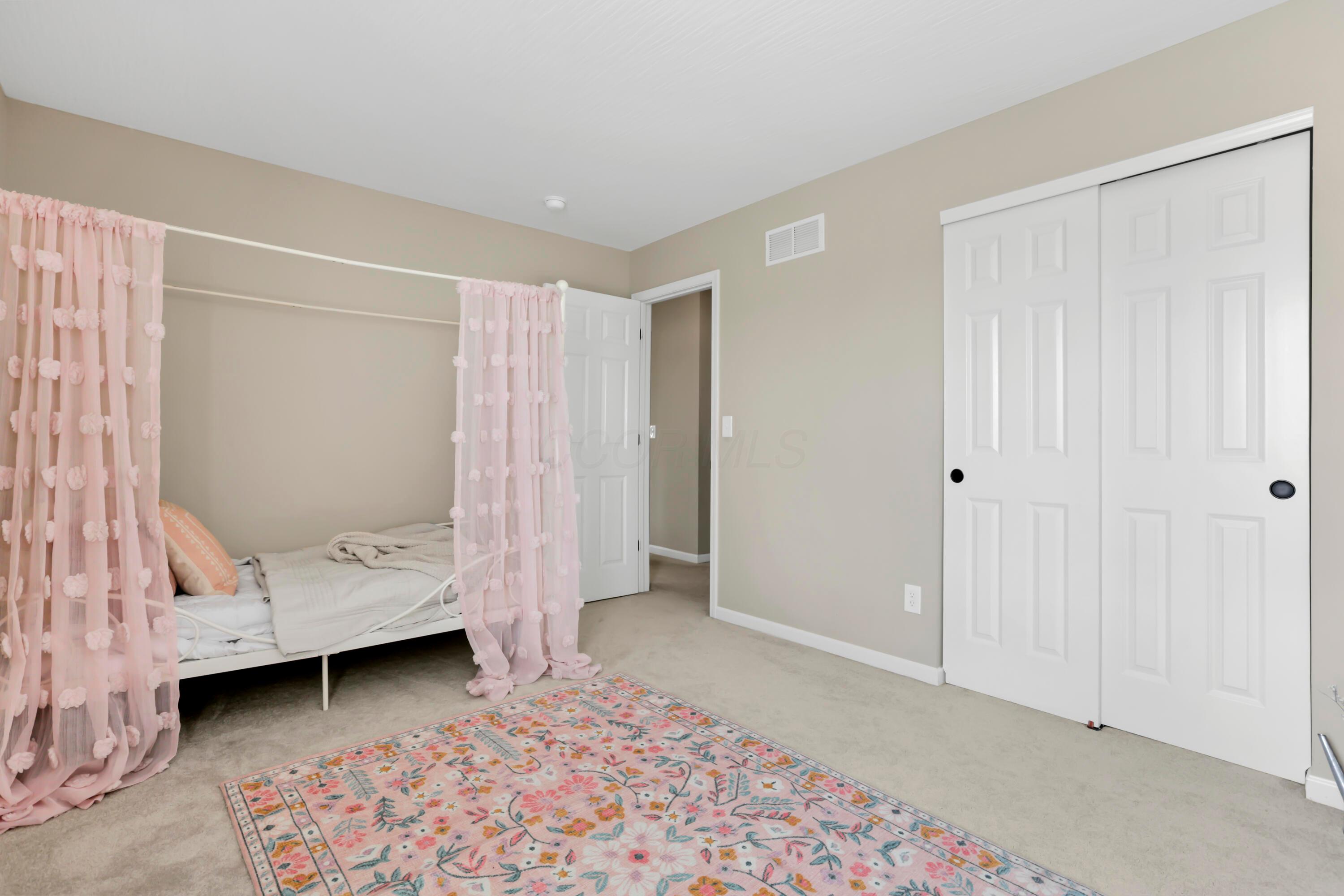 123 Ellington Boulevard Property Photo 29