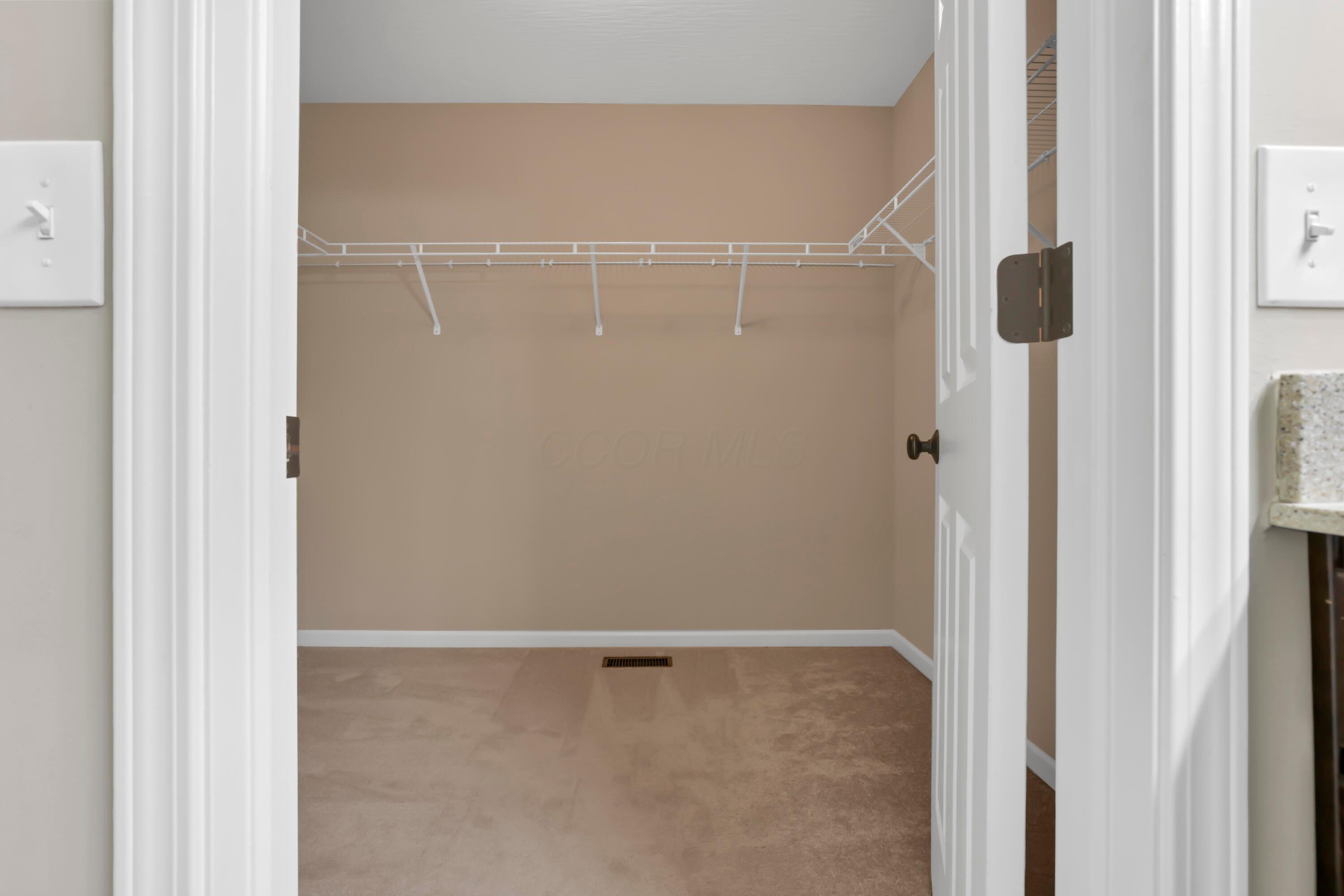 123 Ellington Boulevard Property Photo 42