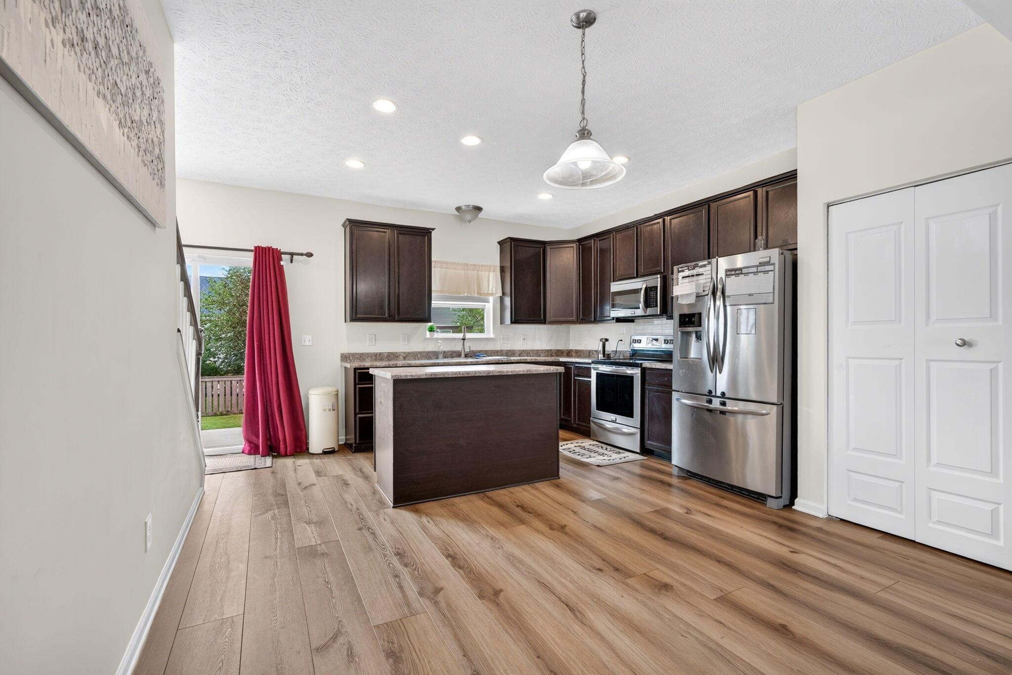 6365 Oak Trail Drive Property Photo 34