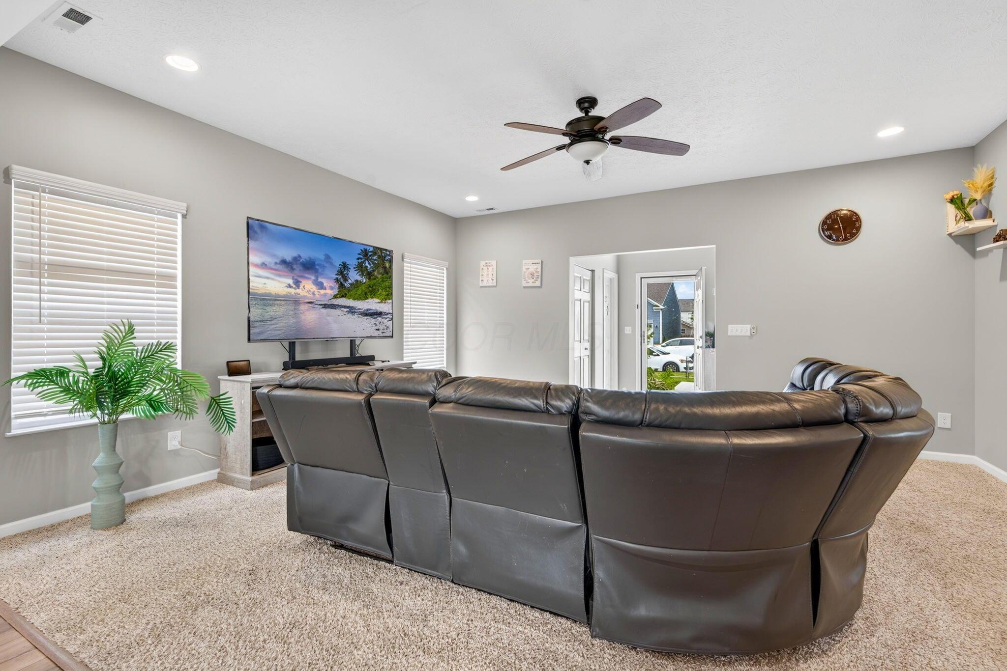 6365 Oak Trail Drive Property Photo 40