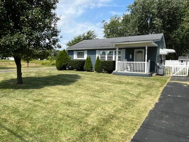 2472 Home Road Property Photo 1