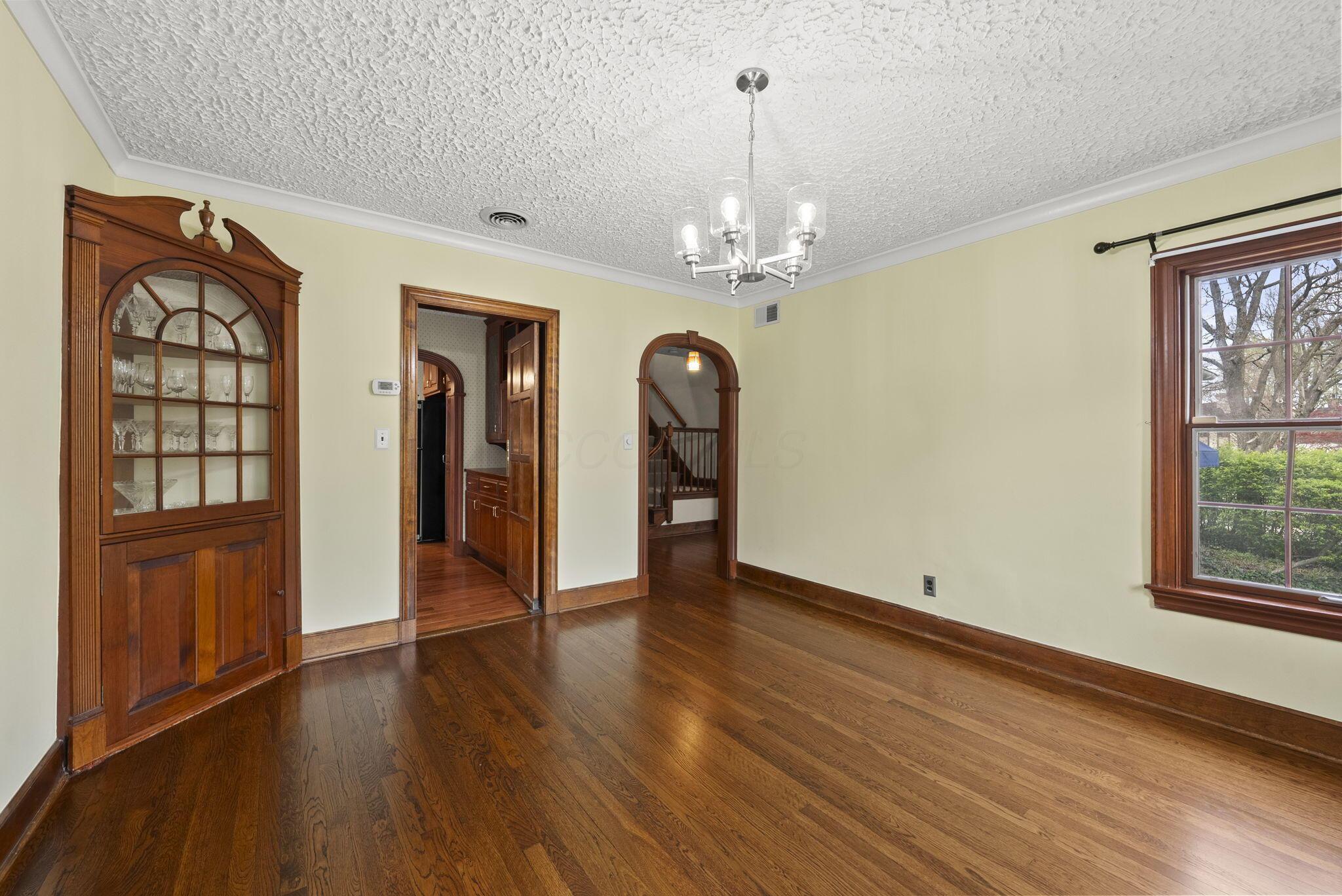 2505 Coventry Road Property Photo 11