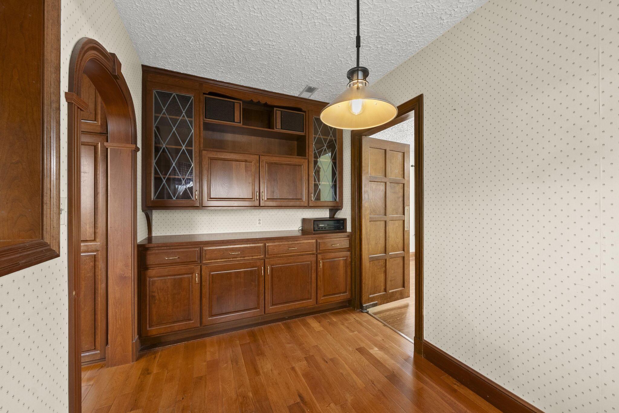 2505 Coventry Road Property Photo 13