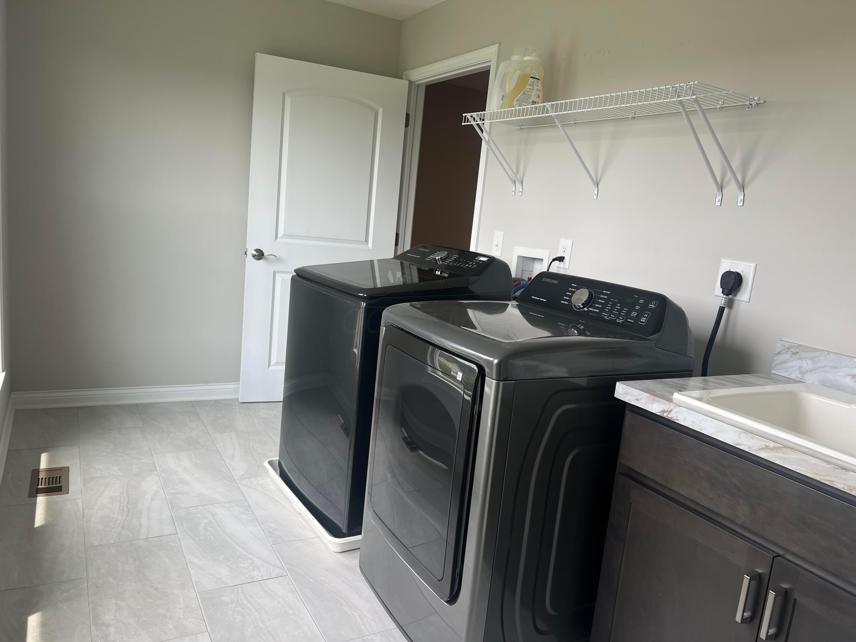 8739 Cedar Brook Street Property Photo 27