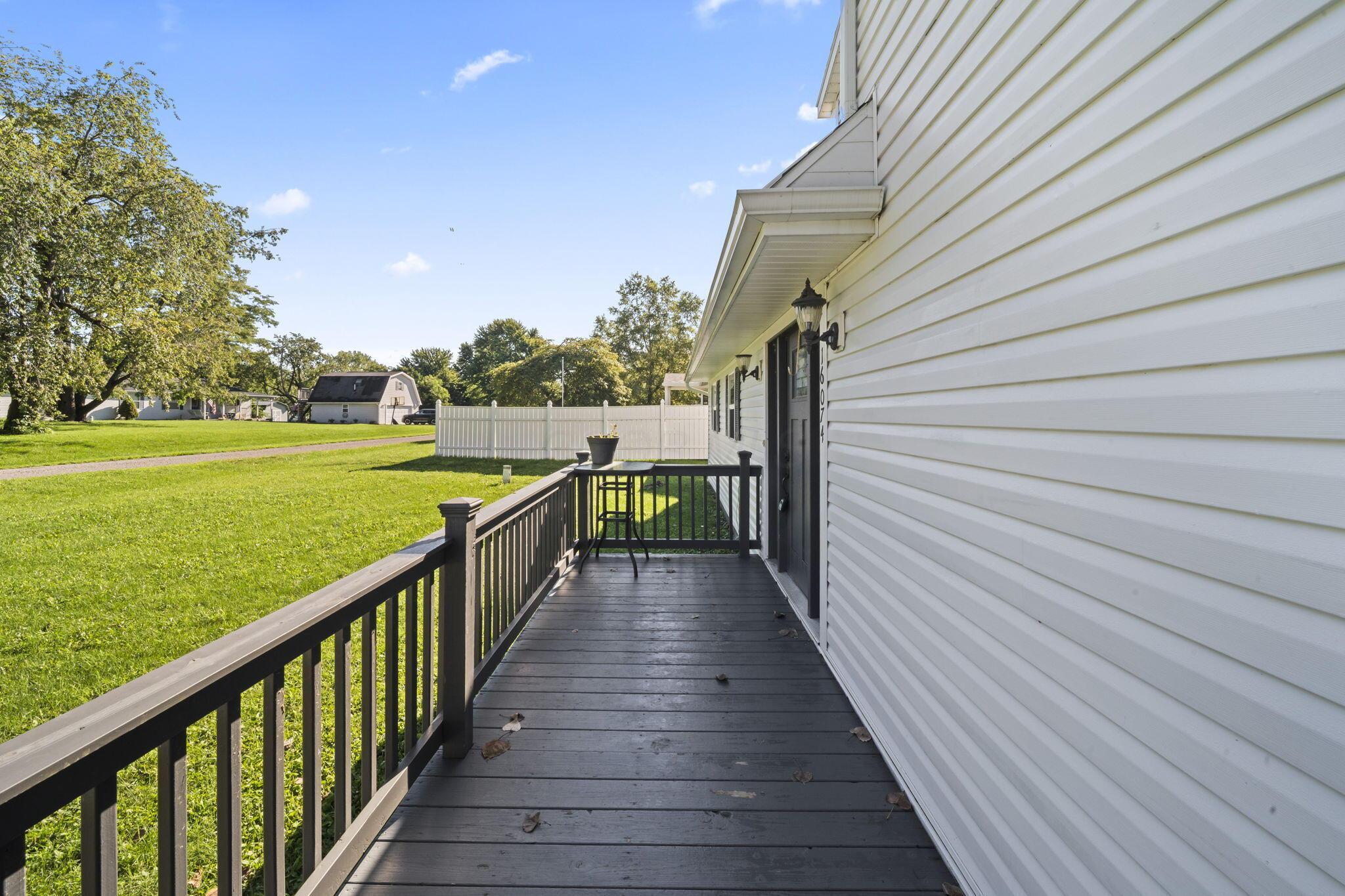 16074 Buckeye Avenue Property Photo 7