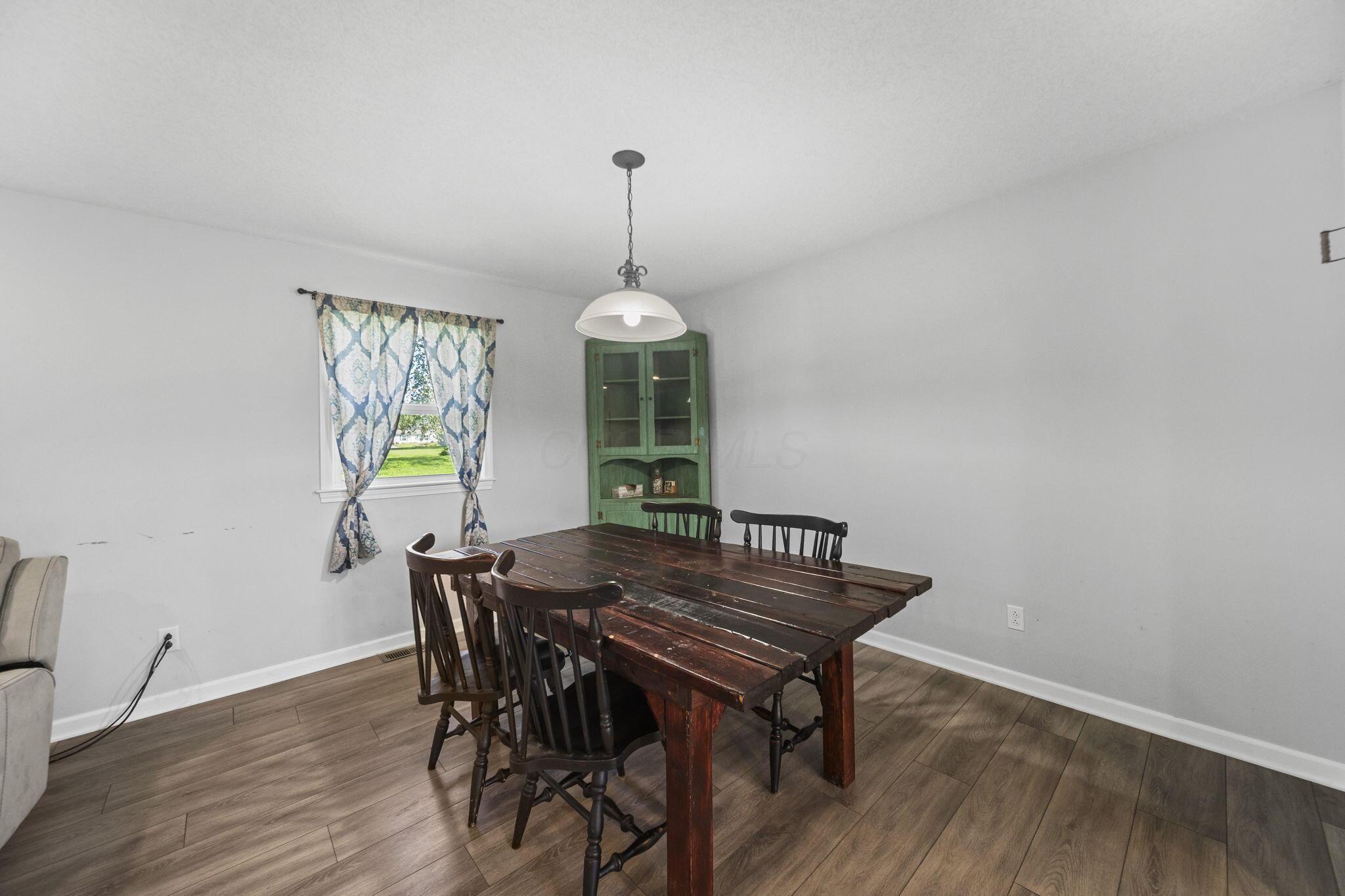 16074 Buckeye Avenue Property Photo 25
