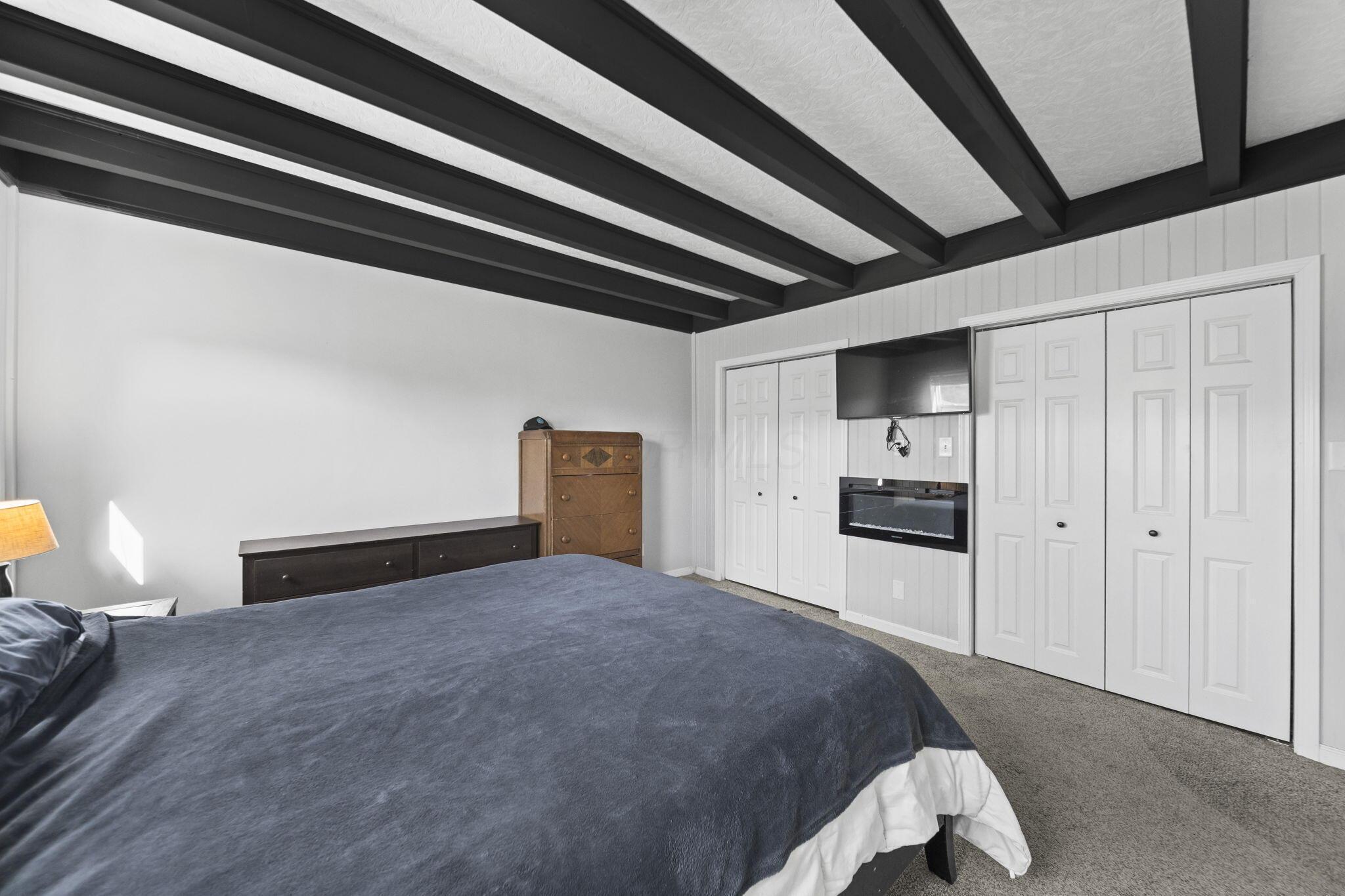 16074 Buckeye Avenue Property Photo 33