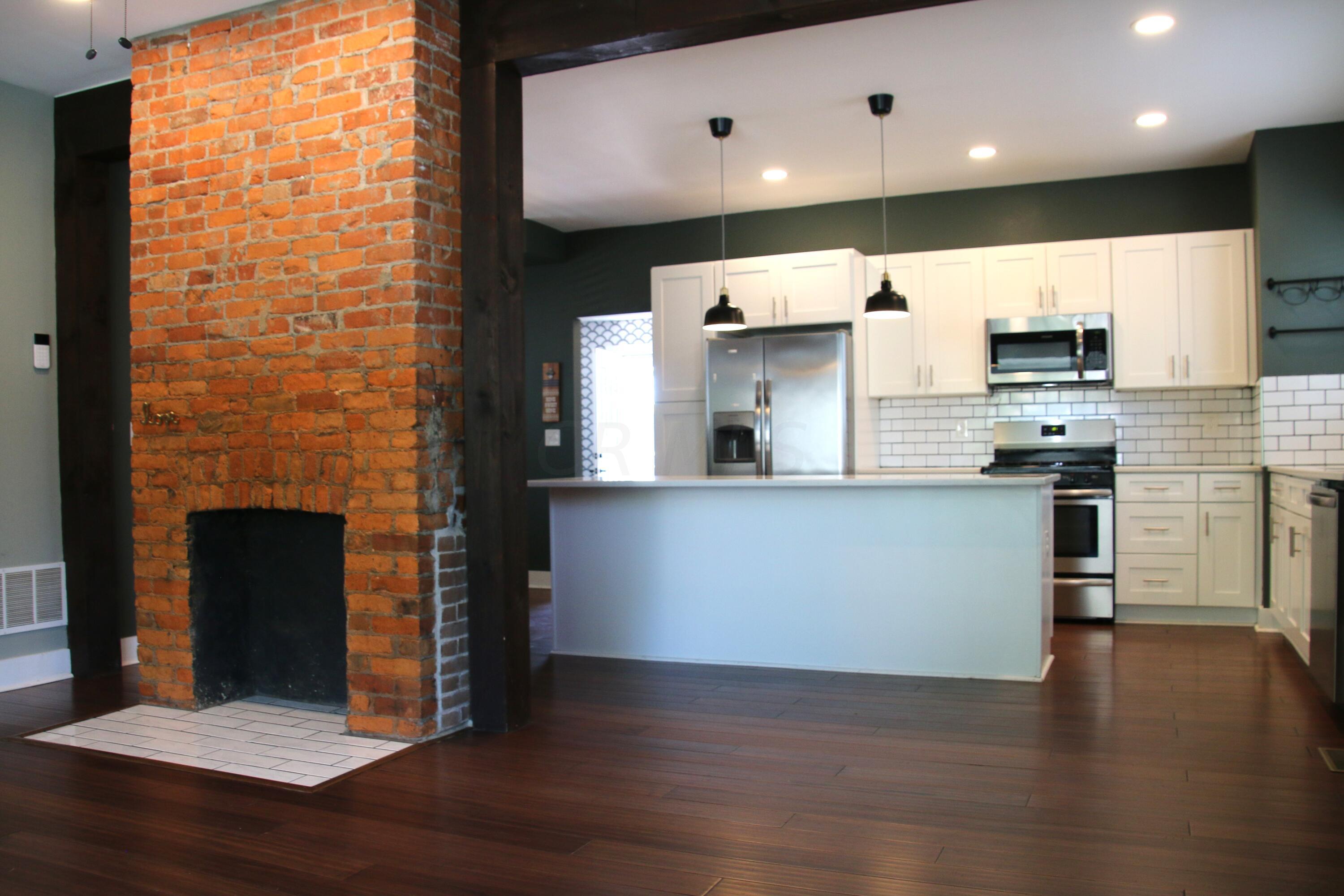723 Siebert Street Property Photo 3