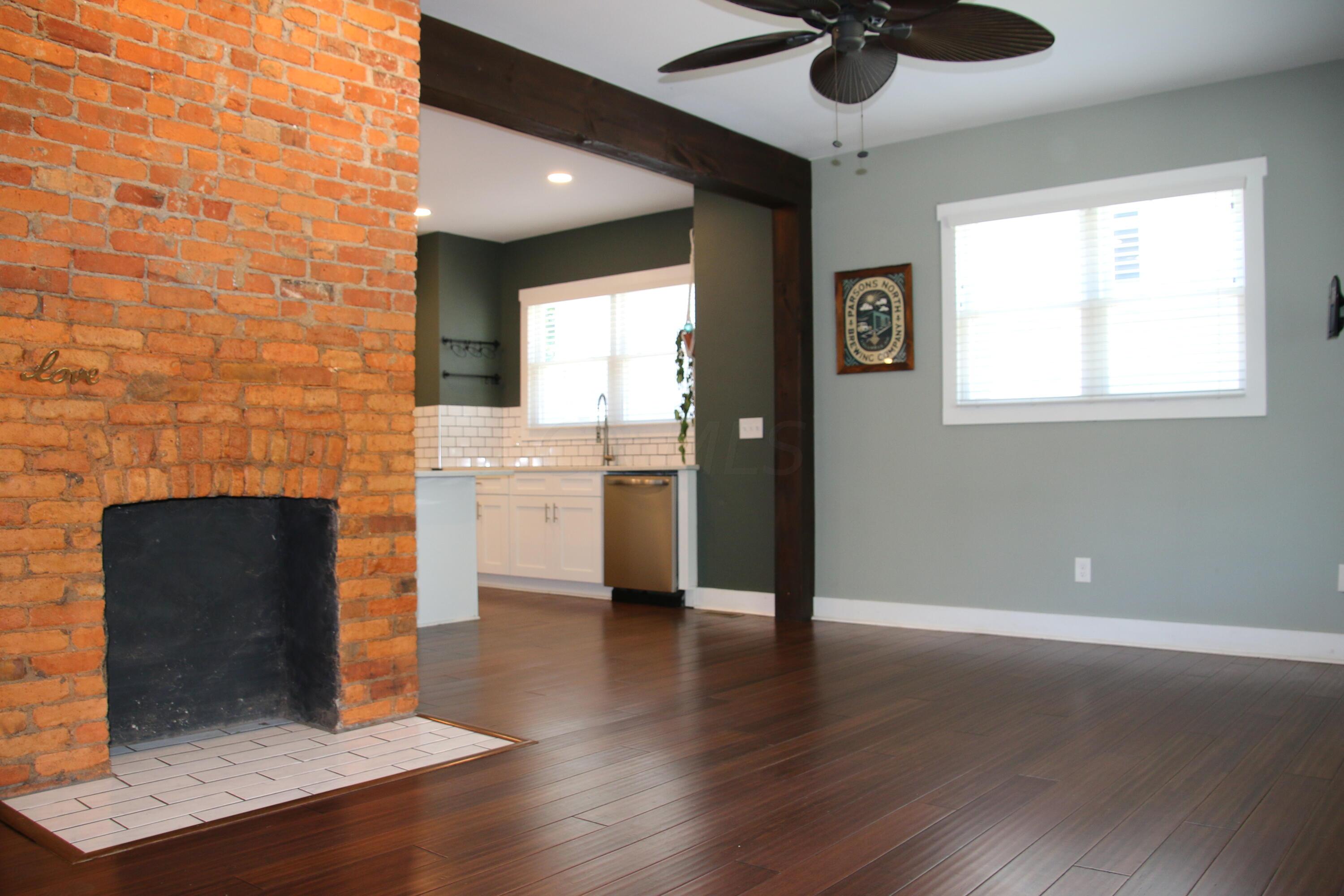 723 Siebert Street Property Photo 4