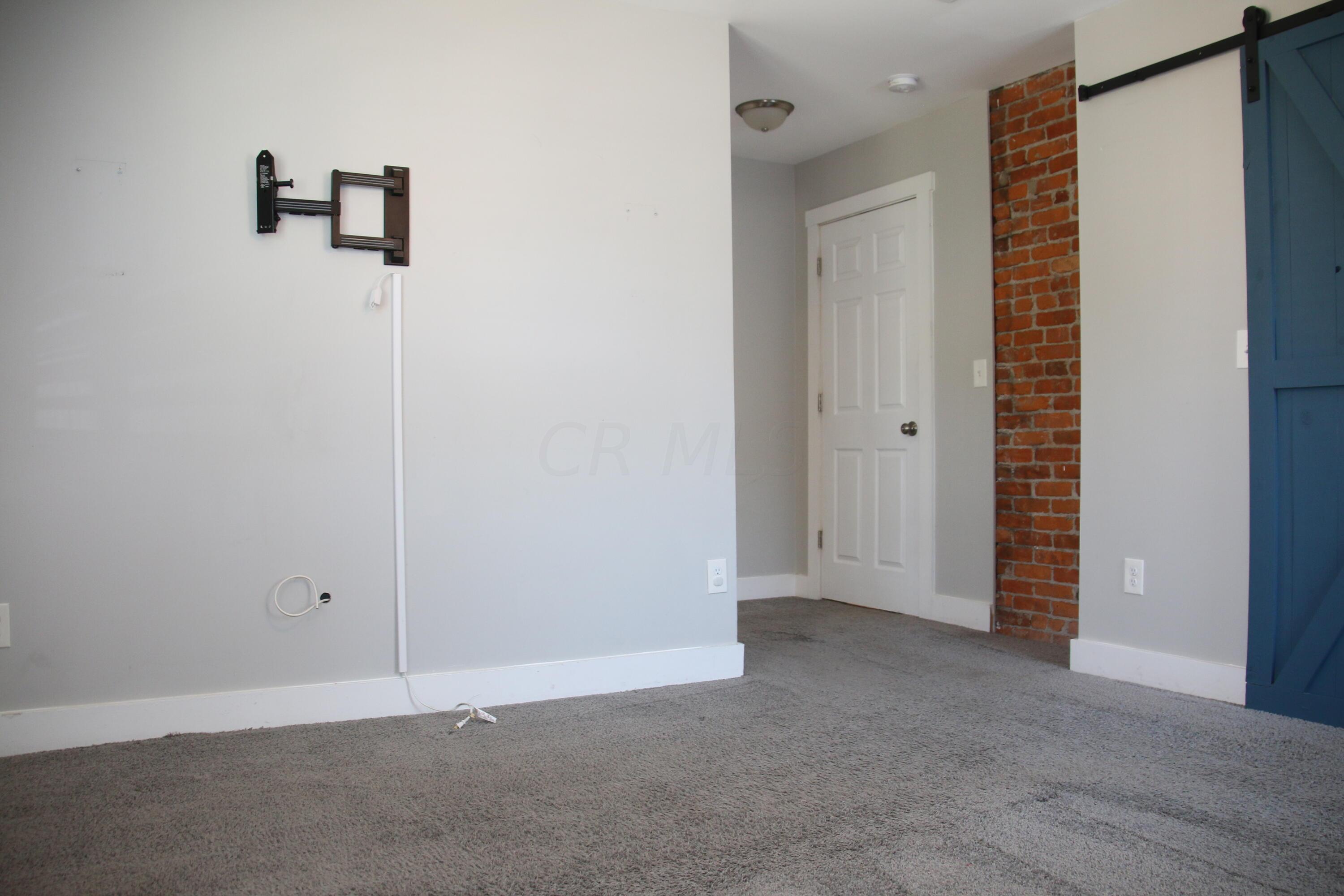 723 Siebert Street Property Photo 14