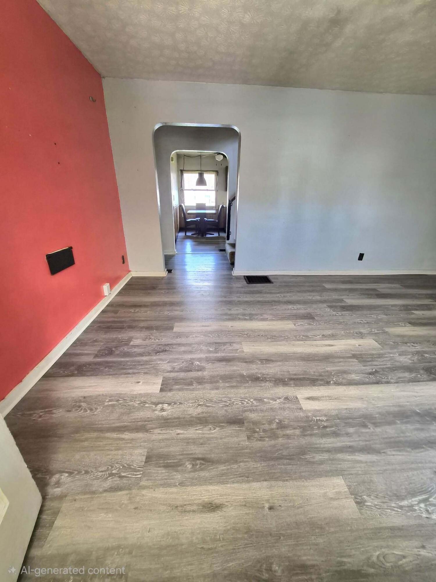 210 West Street Property Photo 7