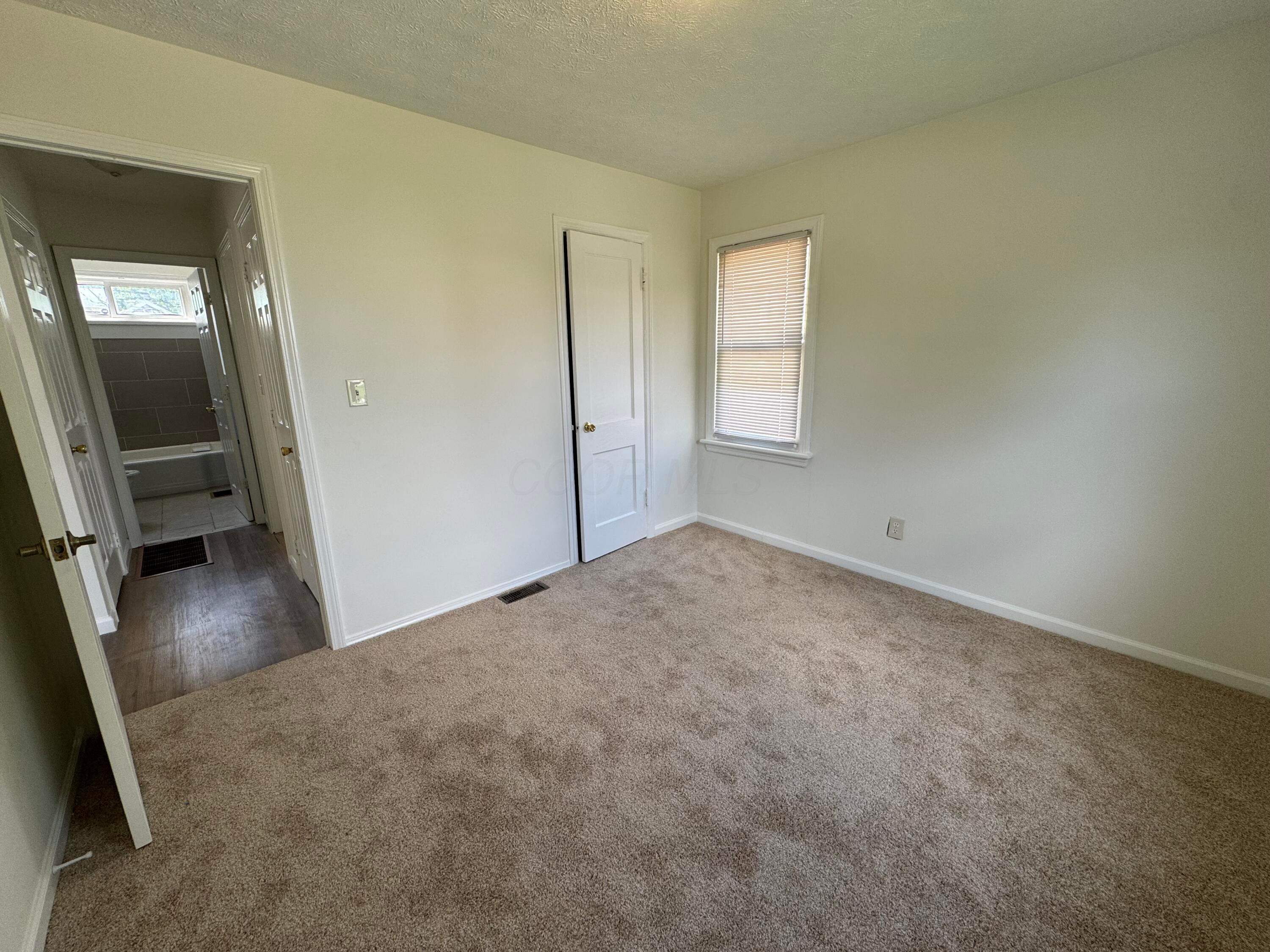 1425 E 20th Avenue Property Photo 8