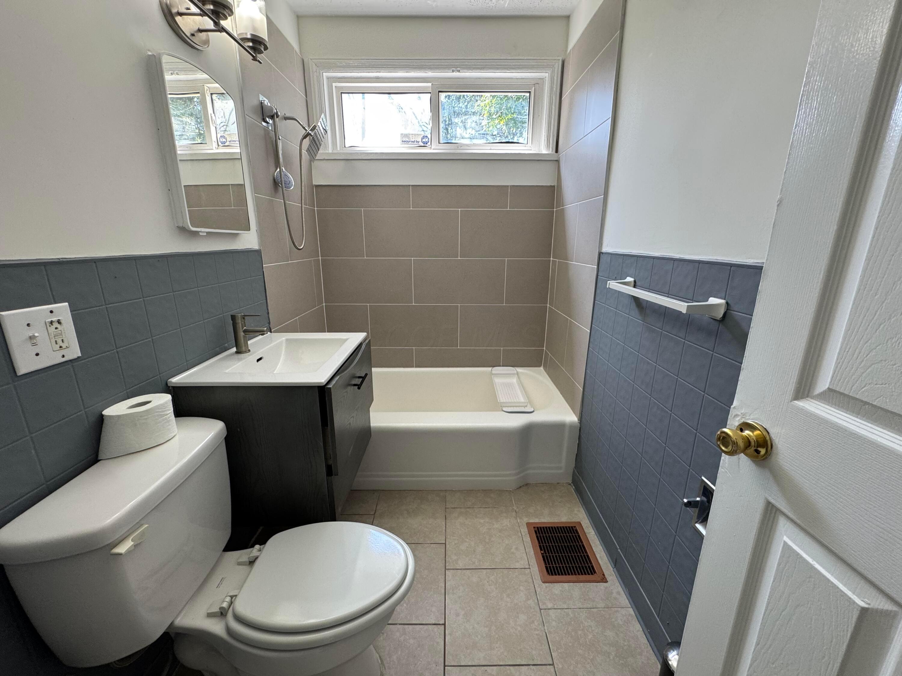 1425 E 20th Avenue Property Photo 13