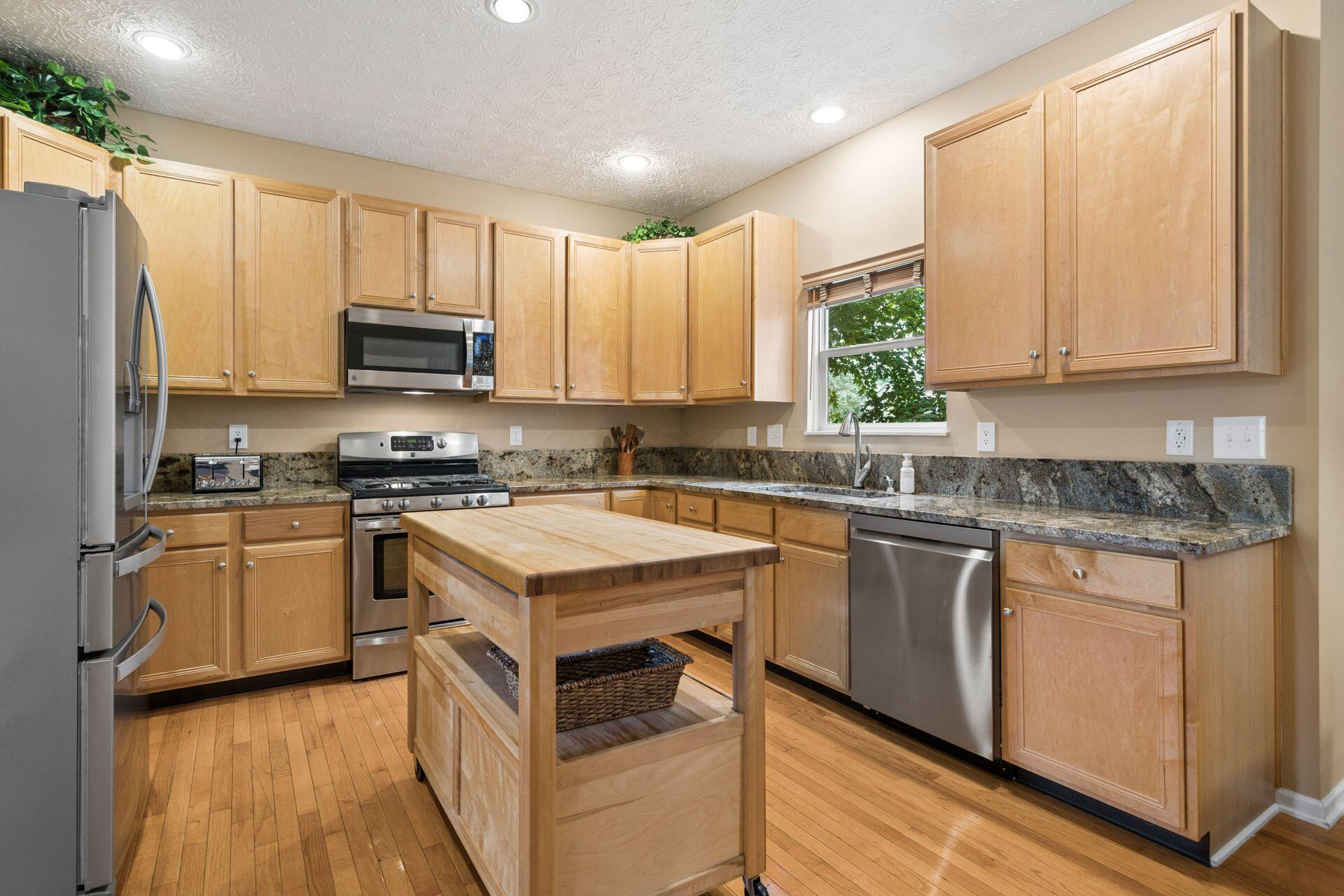 3564 Waterbury Lane Property Photo 8