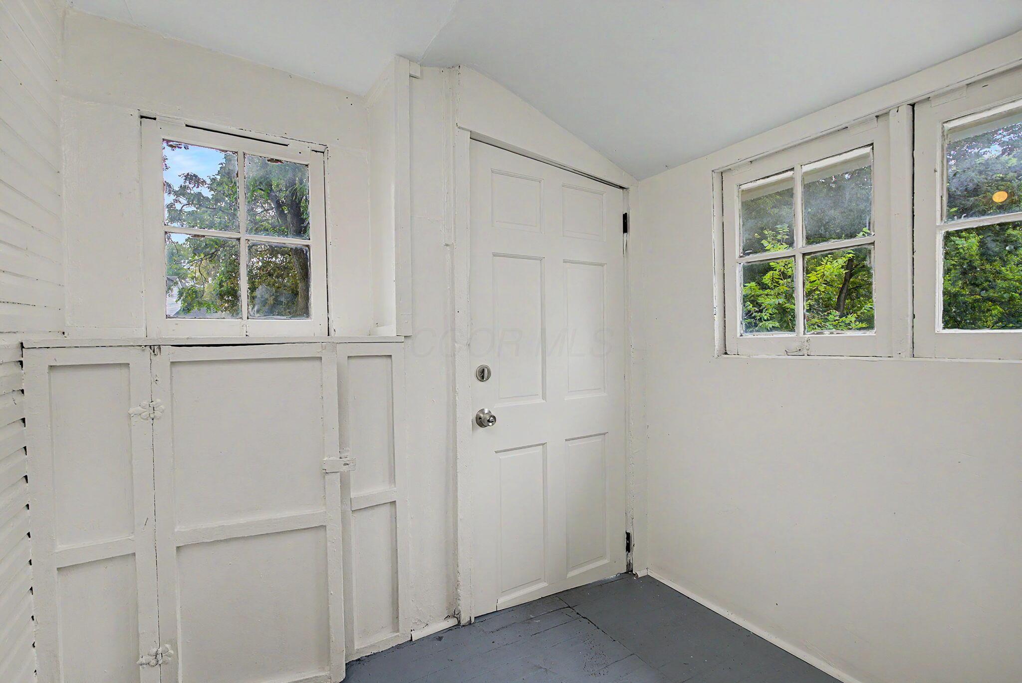 863 Sherman Avenue Property Photo 23