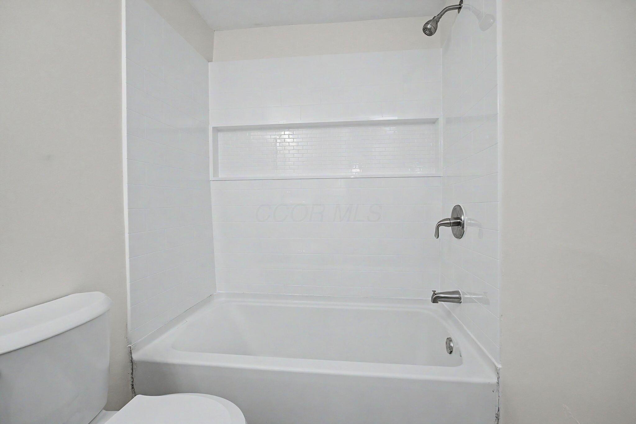863 Sherman Avenue Property Photo 31