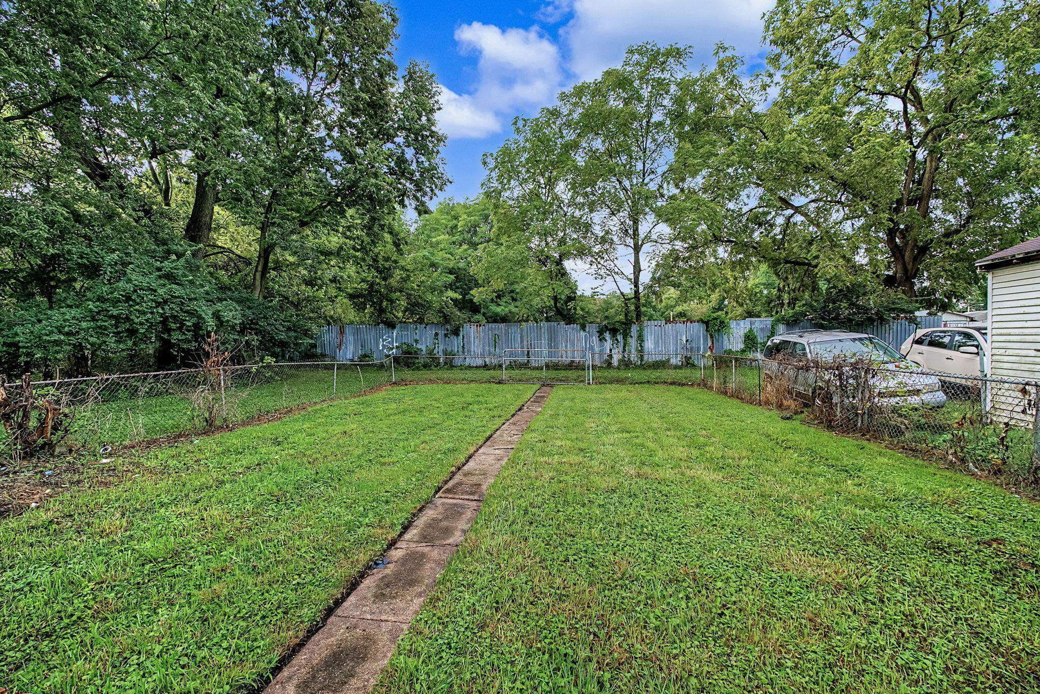 863 Sherman Avenue Property Photo 42