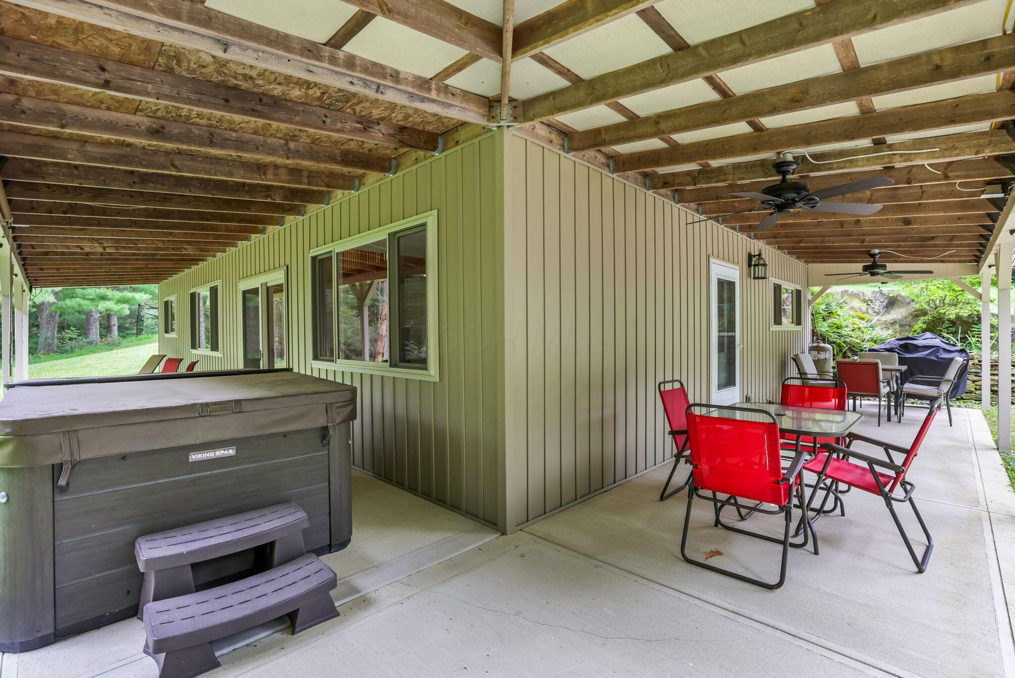 14933 Rhoads Road Property Photo 8