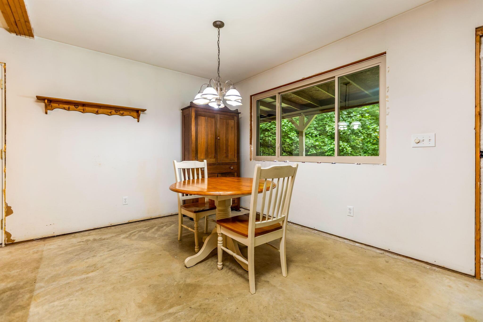 14933 Rhoads Road Property Photo 16