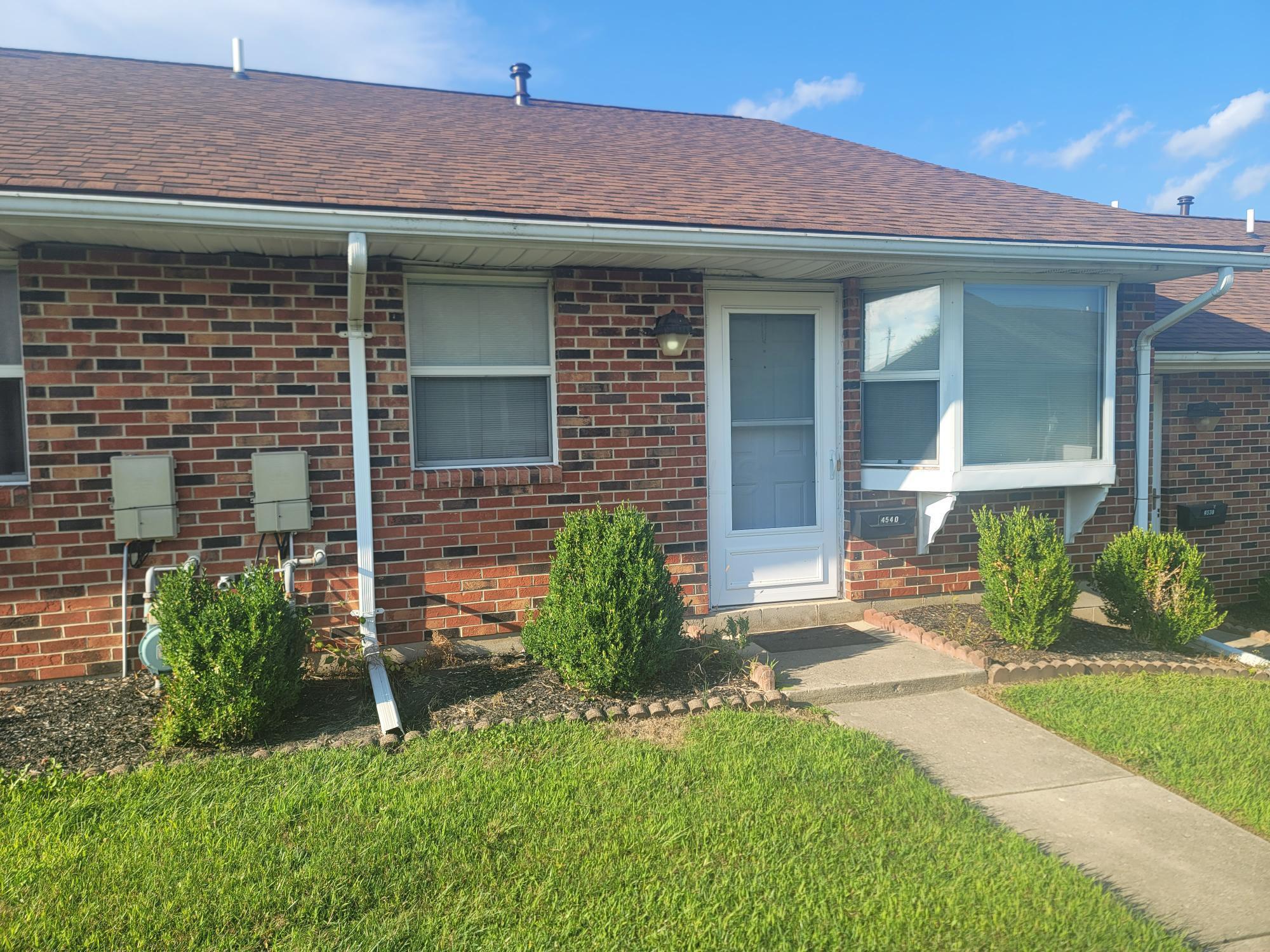 4540 Ridgewood Road E Property Photo 1