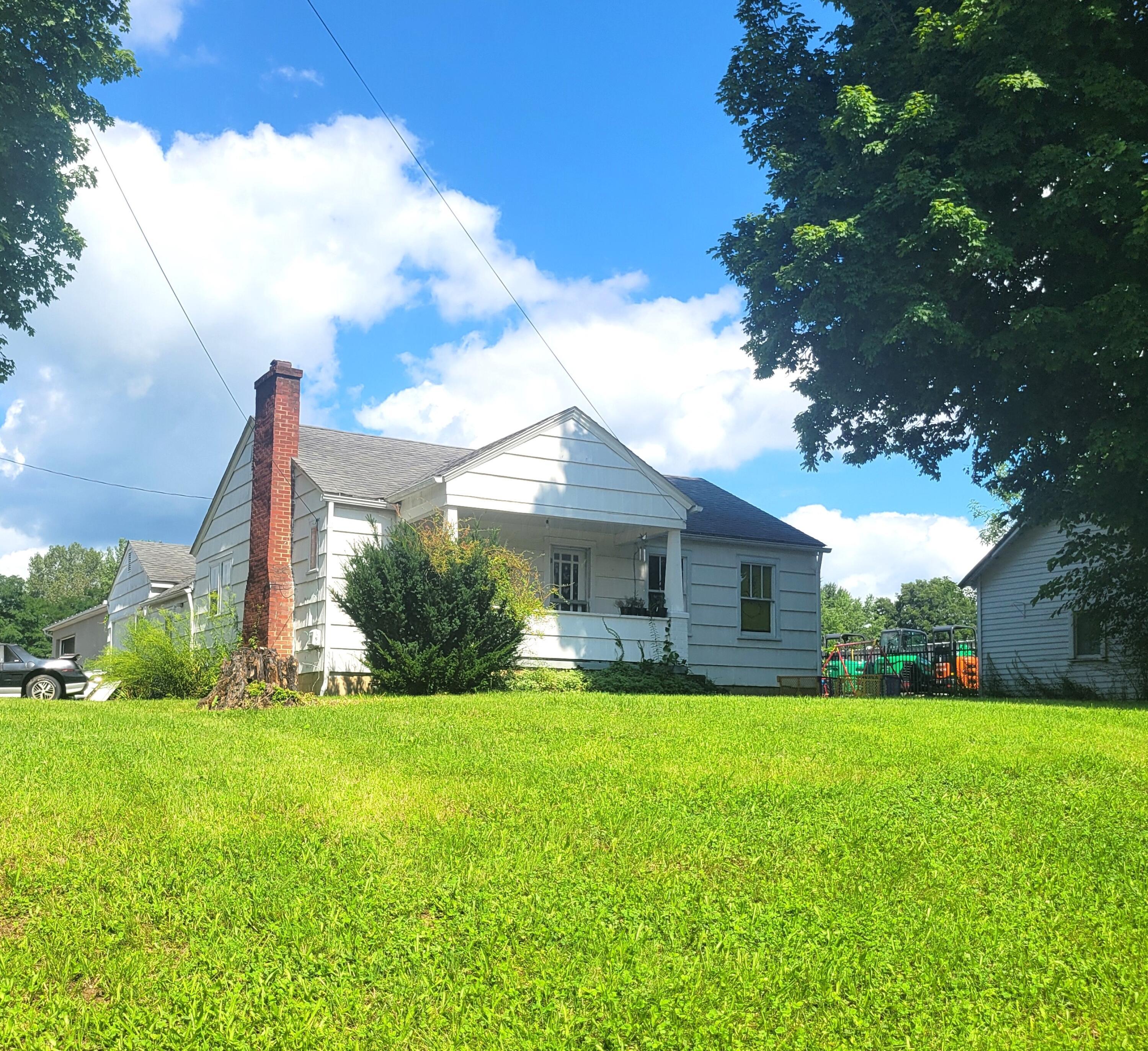 1669 Hebron Road Property Photo 1