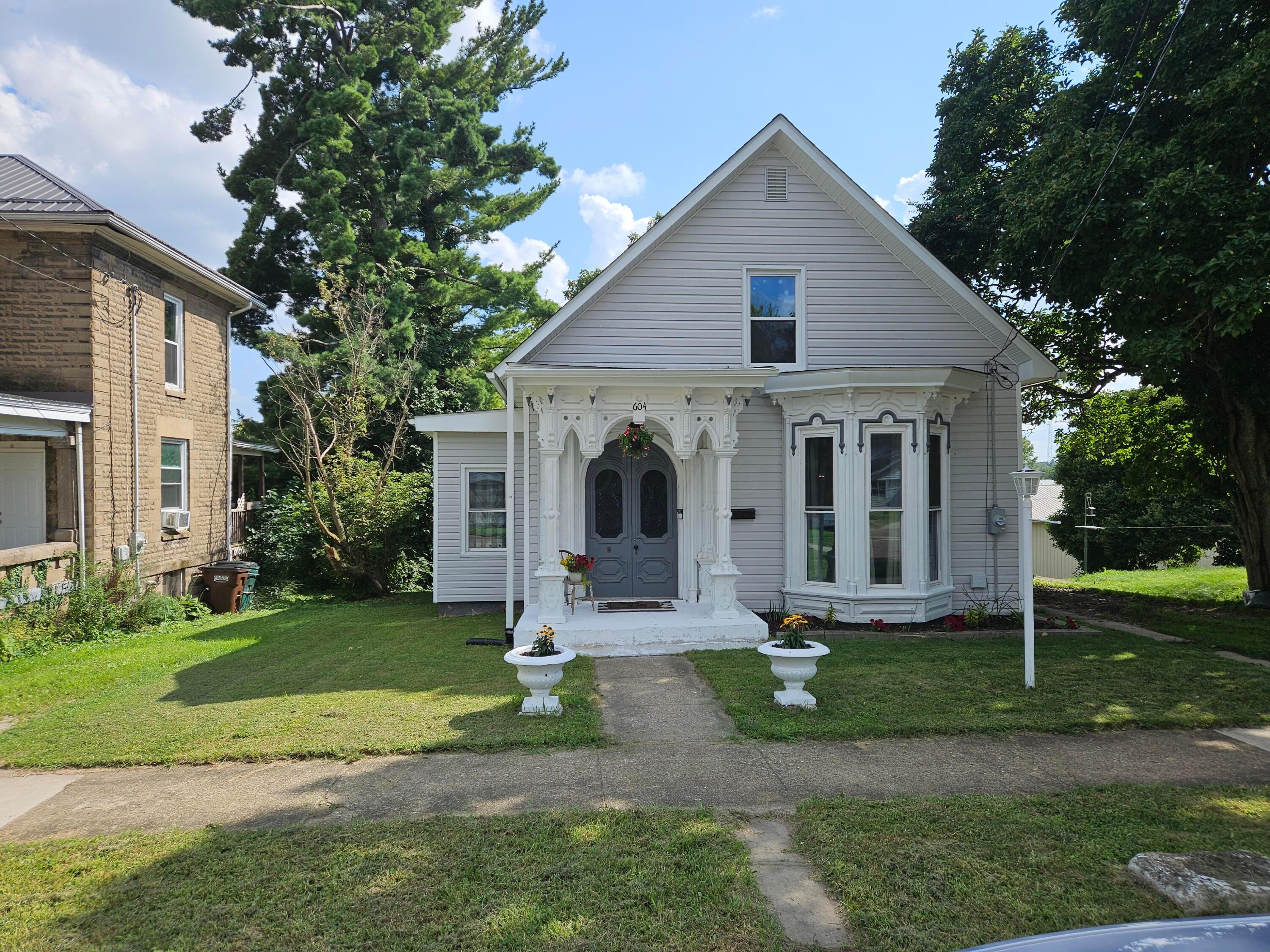 604 E Ohio Avenue Property Photo 6