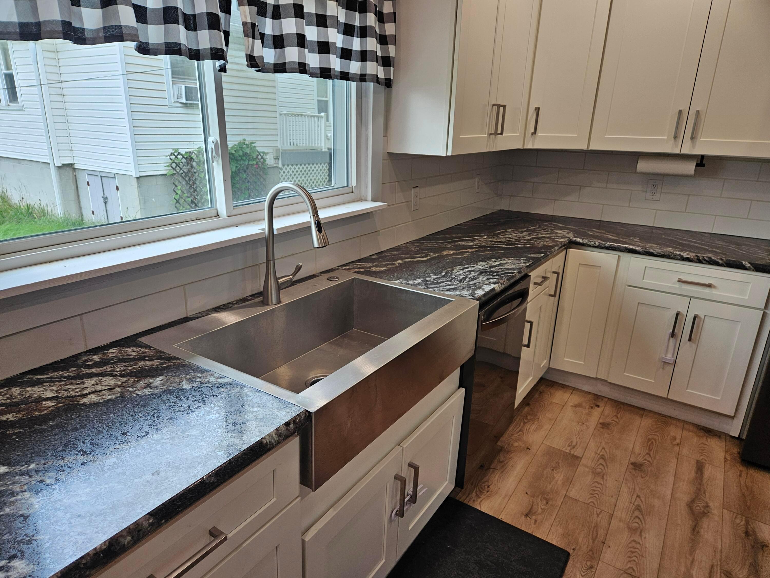 604 E Ohio Avenue Property Photo 22