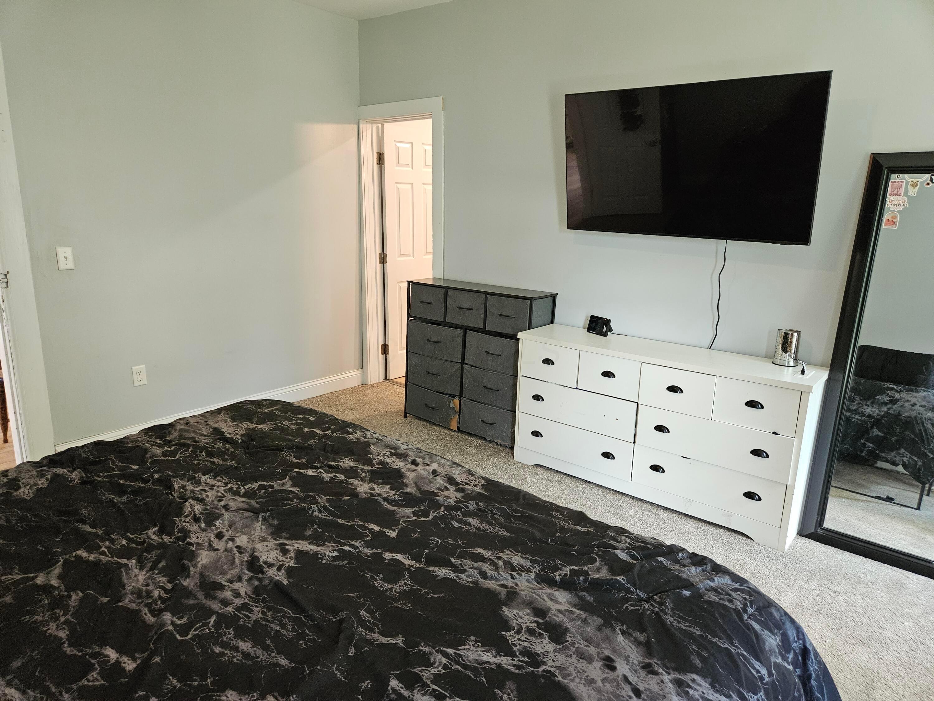604 E Ohio Avenue Property Photo 29