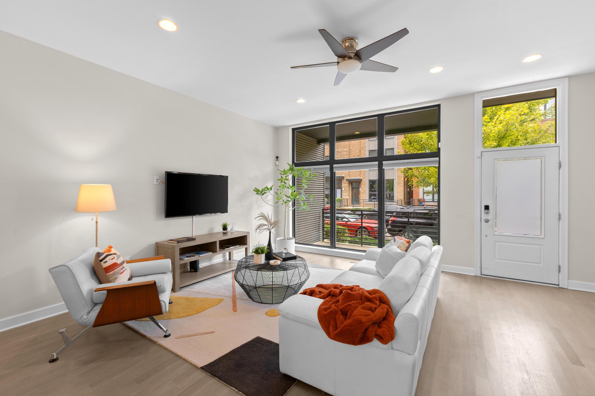 306 Neruda Avenue Property Photo 8