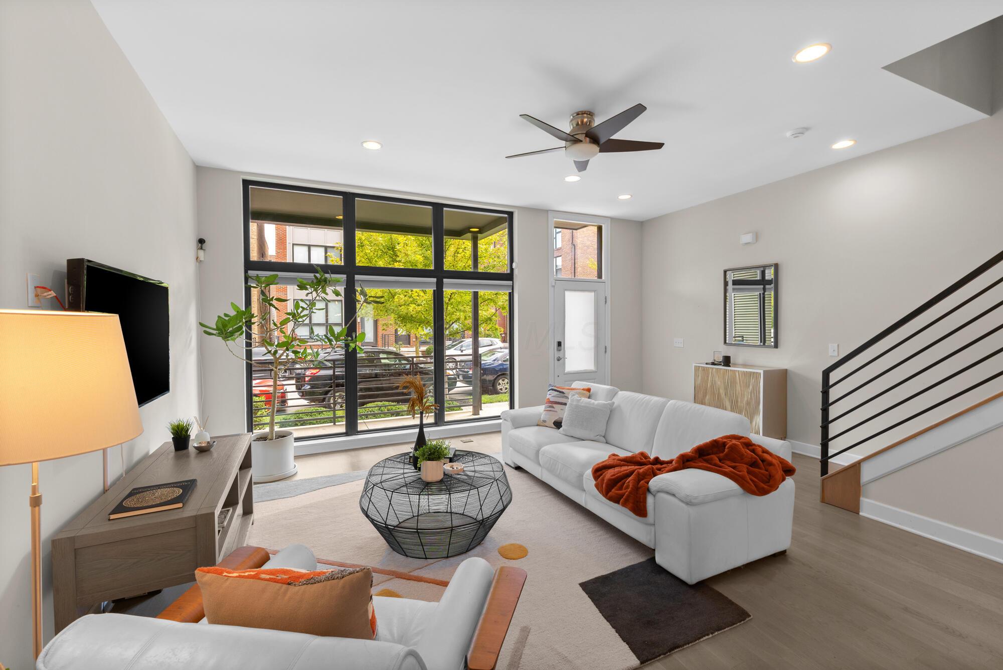 306 Neruda Avenue Property Photo 11