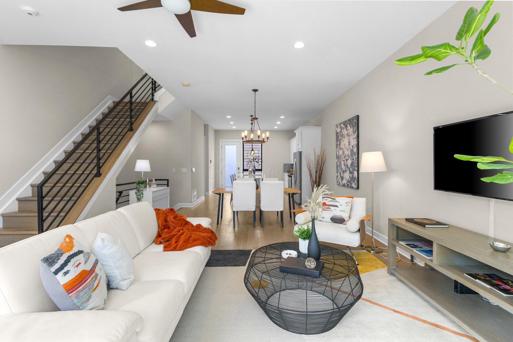 306 Neruda Avenue Property Photo 12