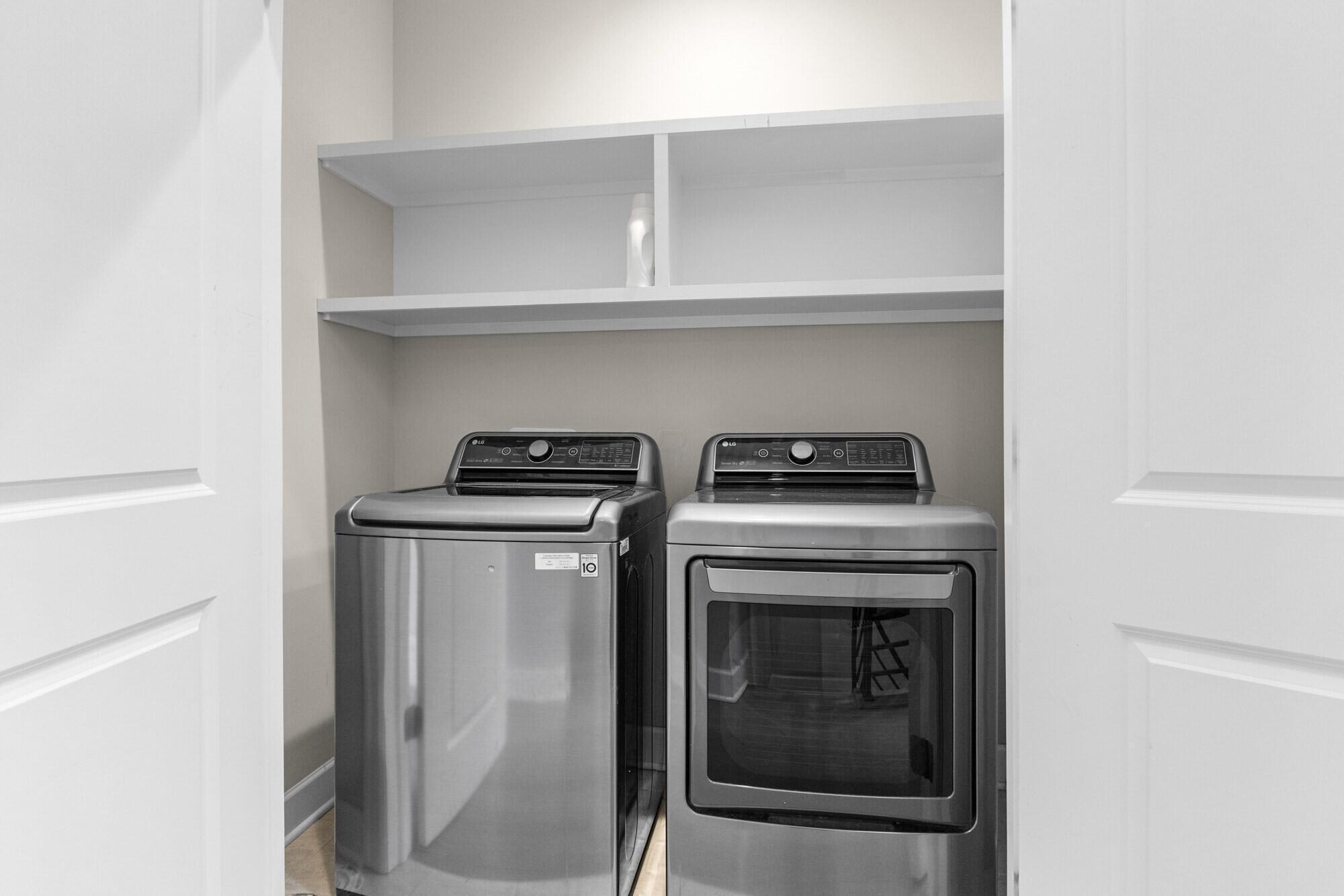 306 Neruda Avenue Property Photo 38