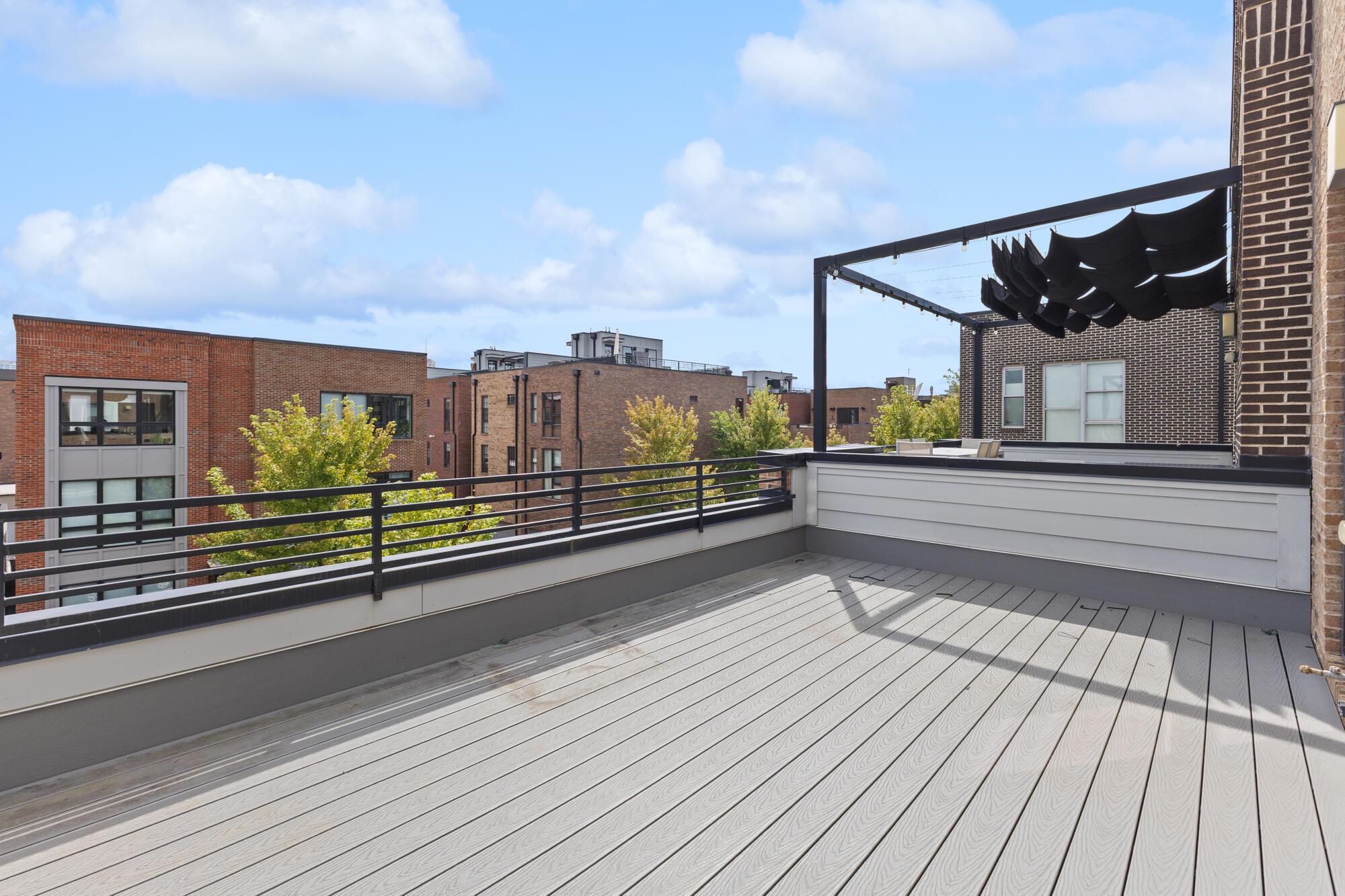 306 Neruda Avenue Property Photo 45