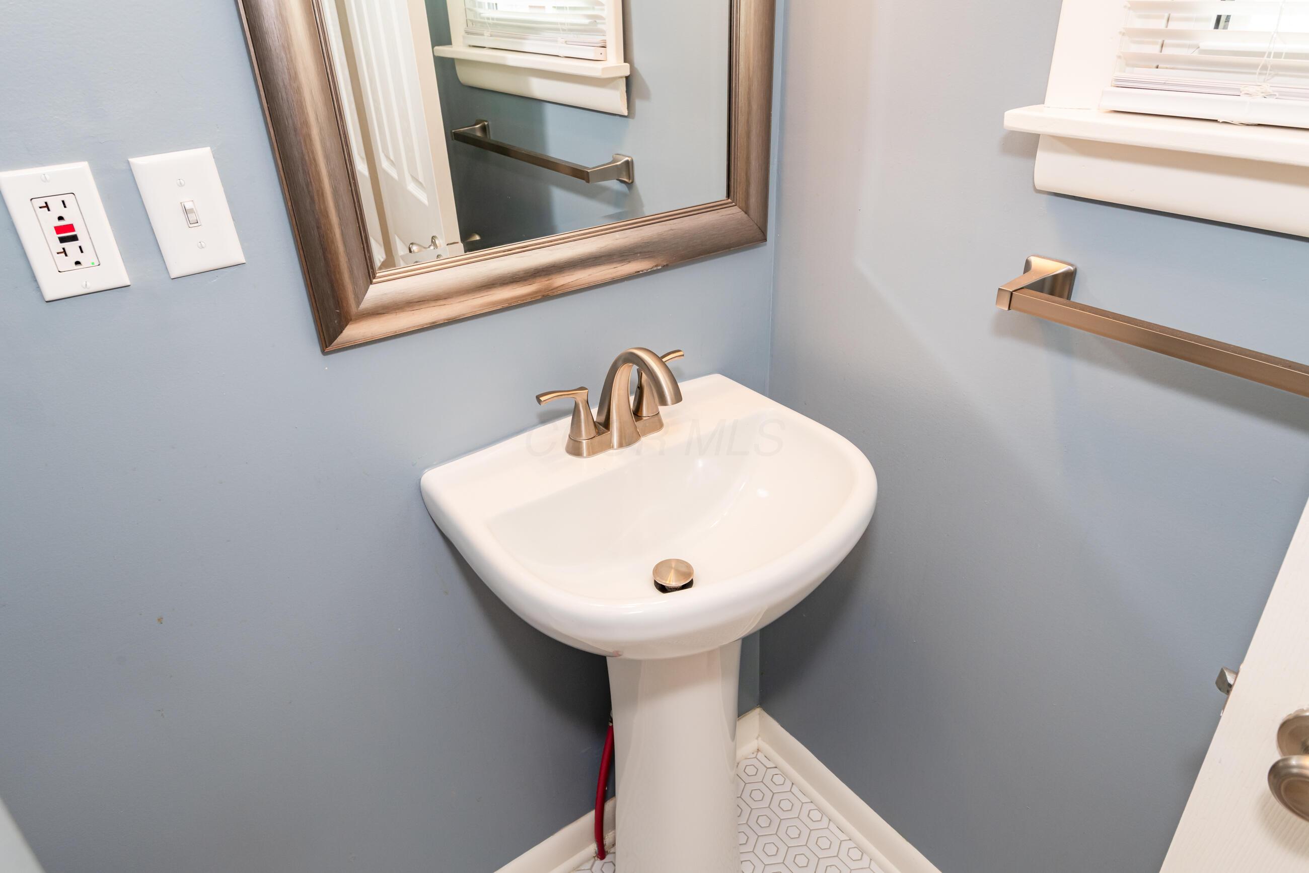 120 Central Street Property Photo 23