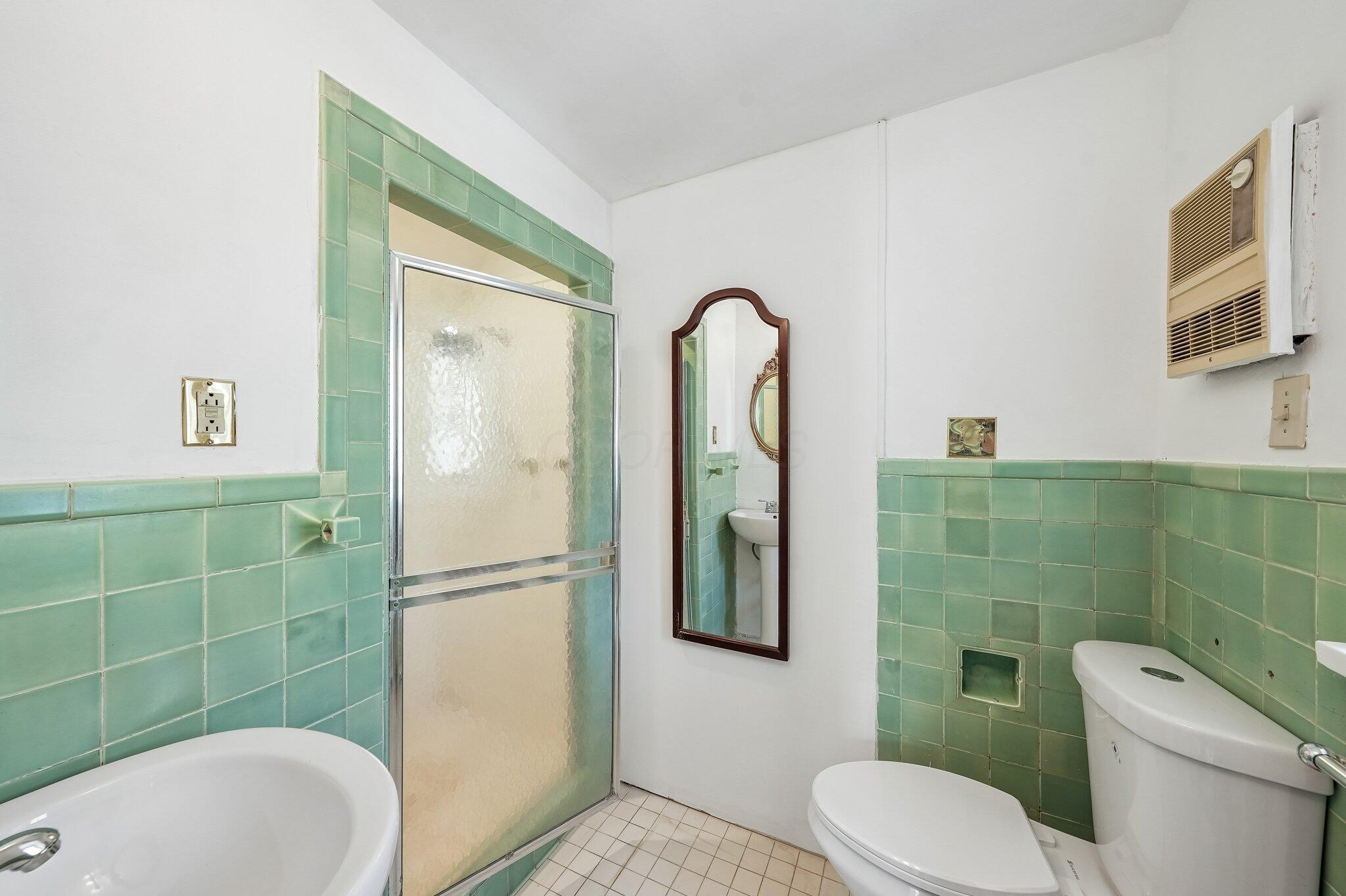 170 Overwood Road Property Photo 31