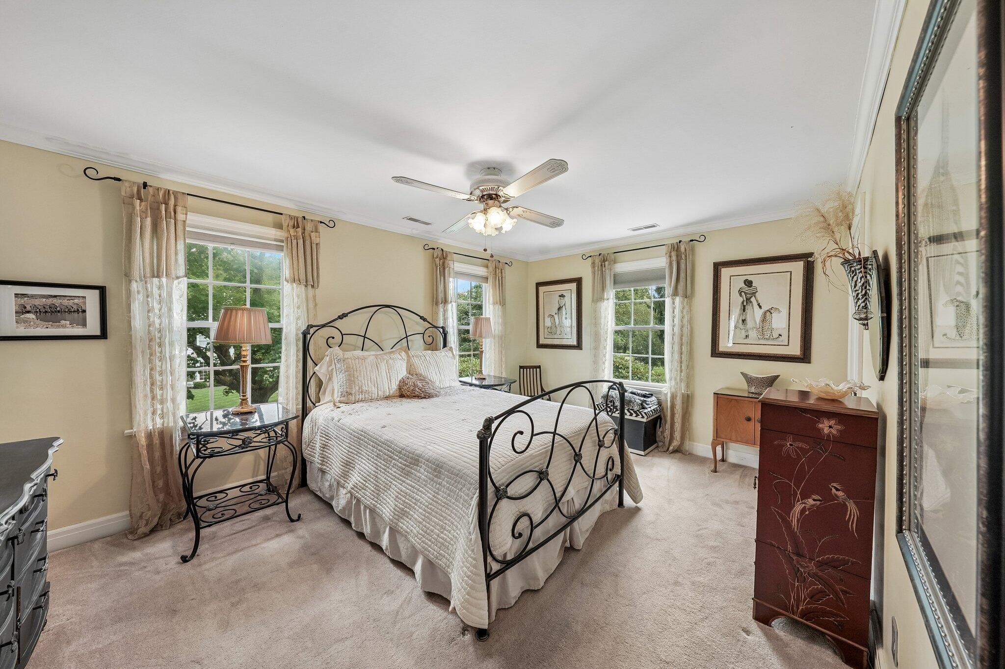 170 Overwood Road Property Photo 32