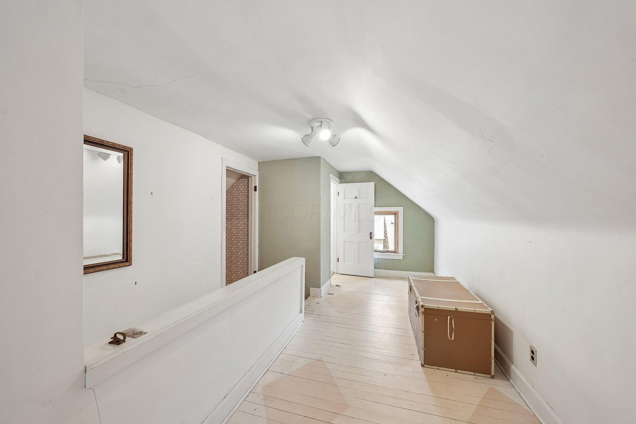 170 Overwood Road Property Photo 38