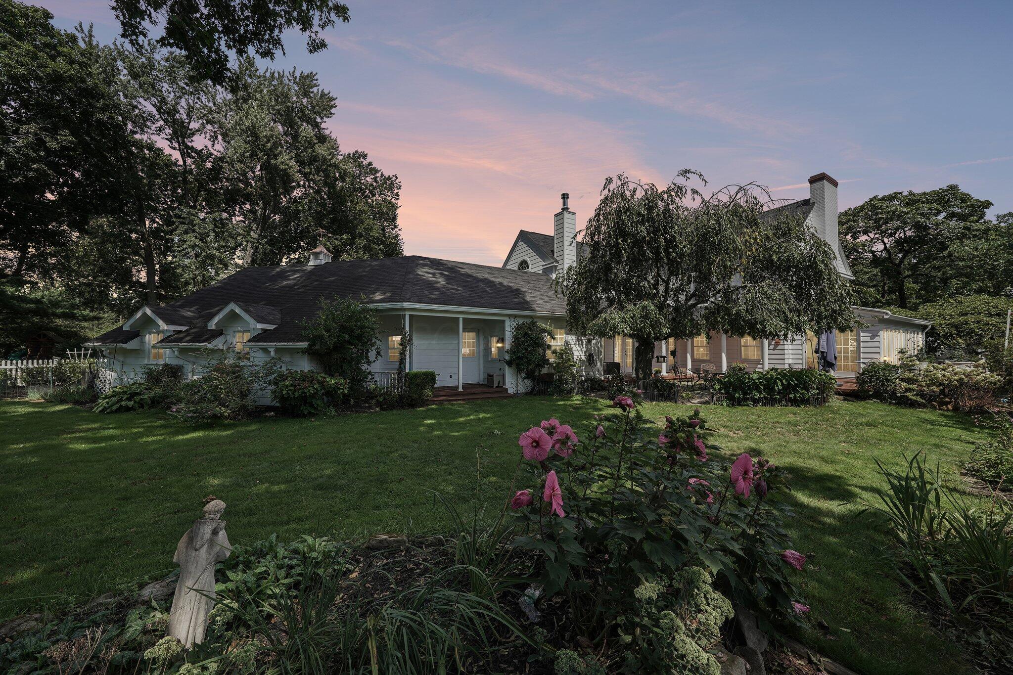 170 Overwood Road Property Photo 45