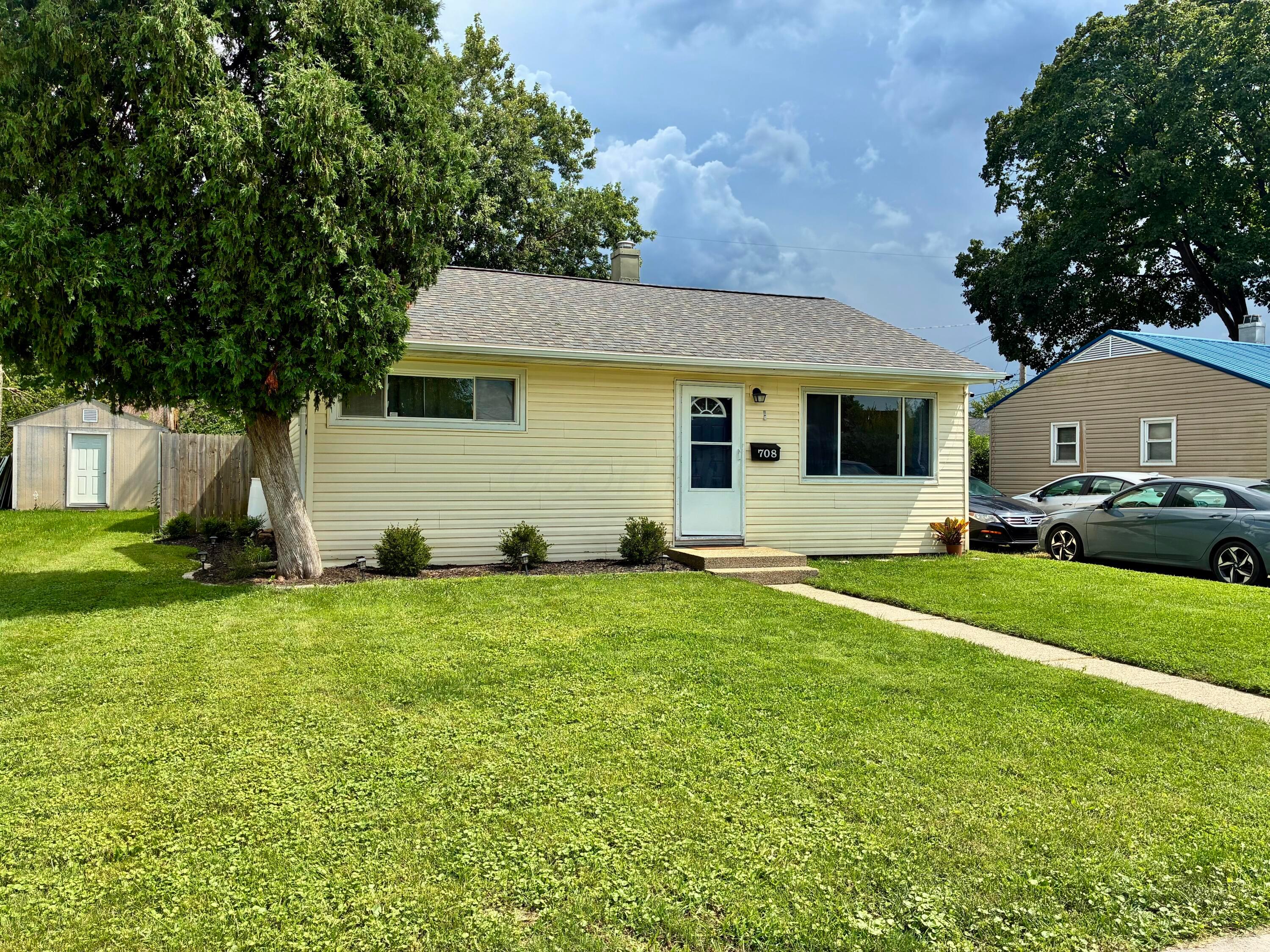 708 S Maple Avenue Property Photo 2