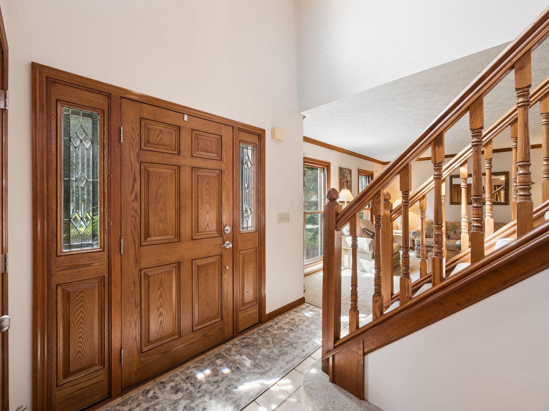 5856 Newbridge Drive Property Photo 4