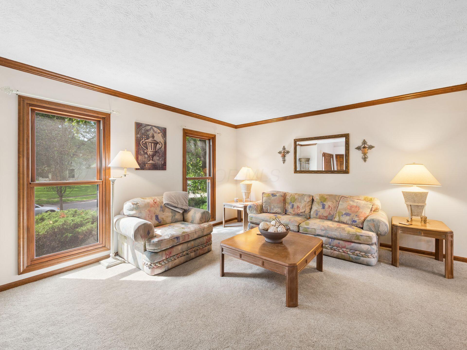 5856 Newbridge Drive Property Photo 8