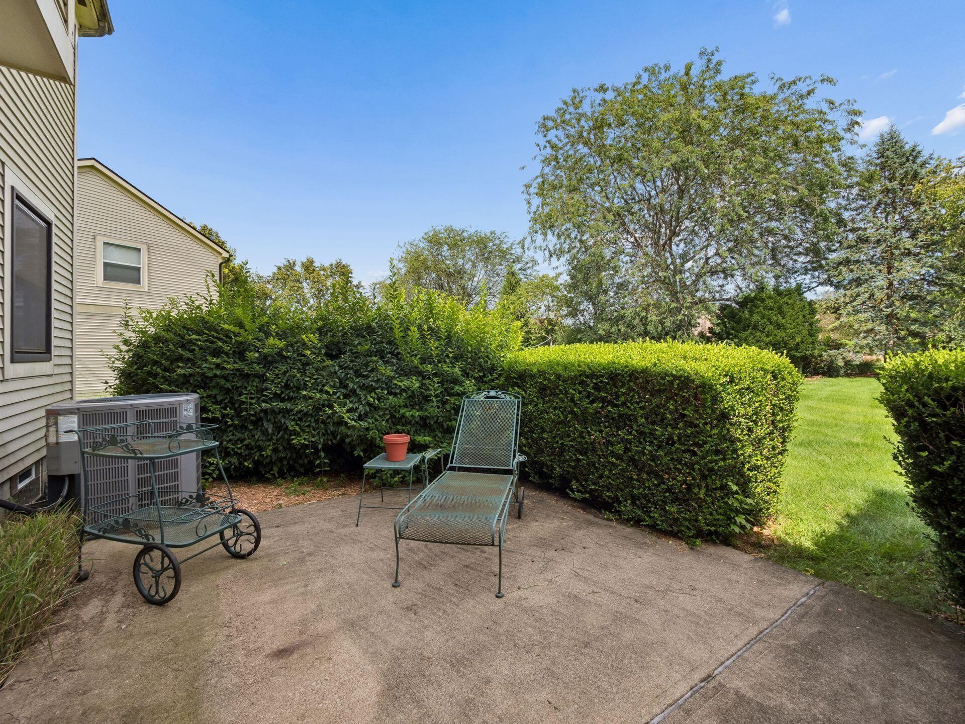 5856 Newbridge Drive Property Photo 33